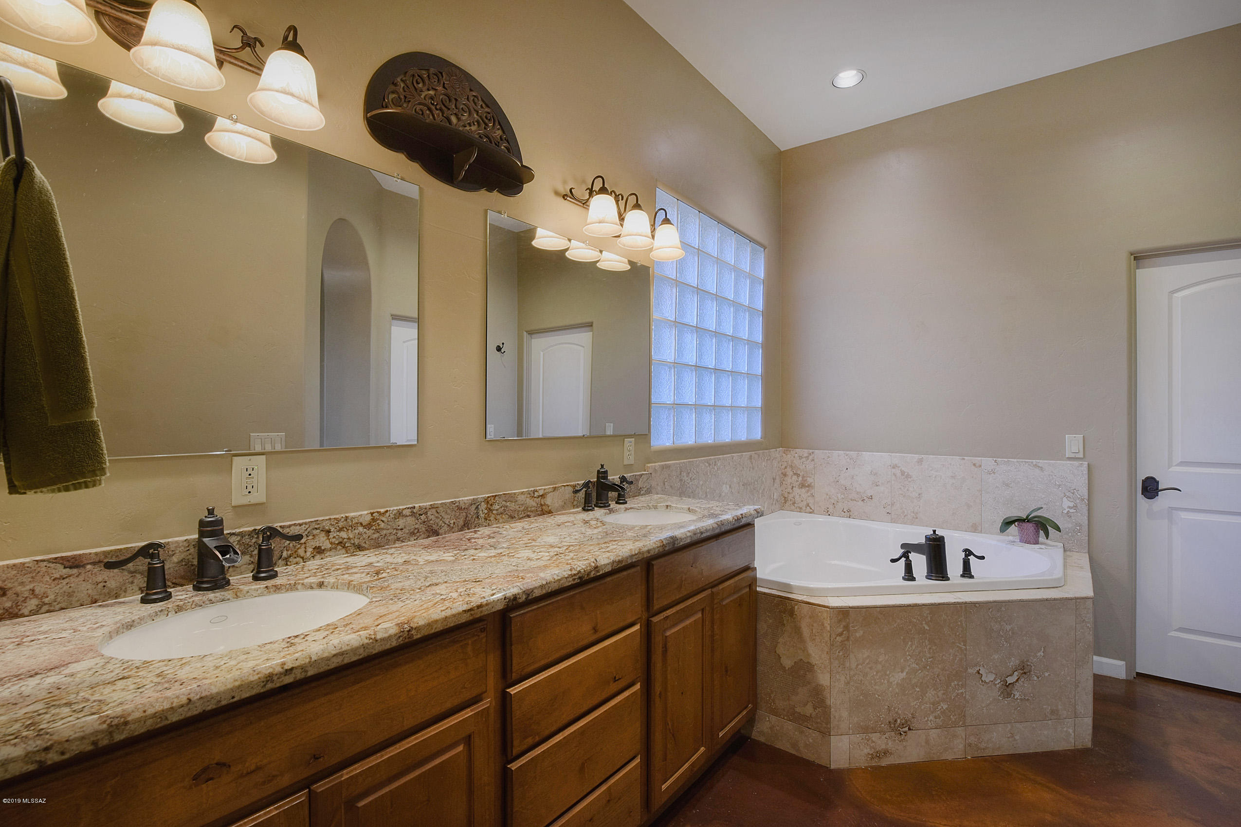 New Tucson Unit NO. 22 (63-139) - Residential