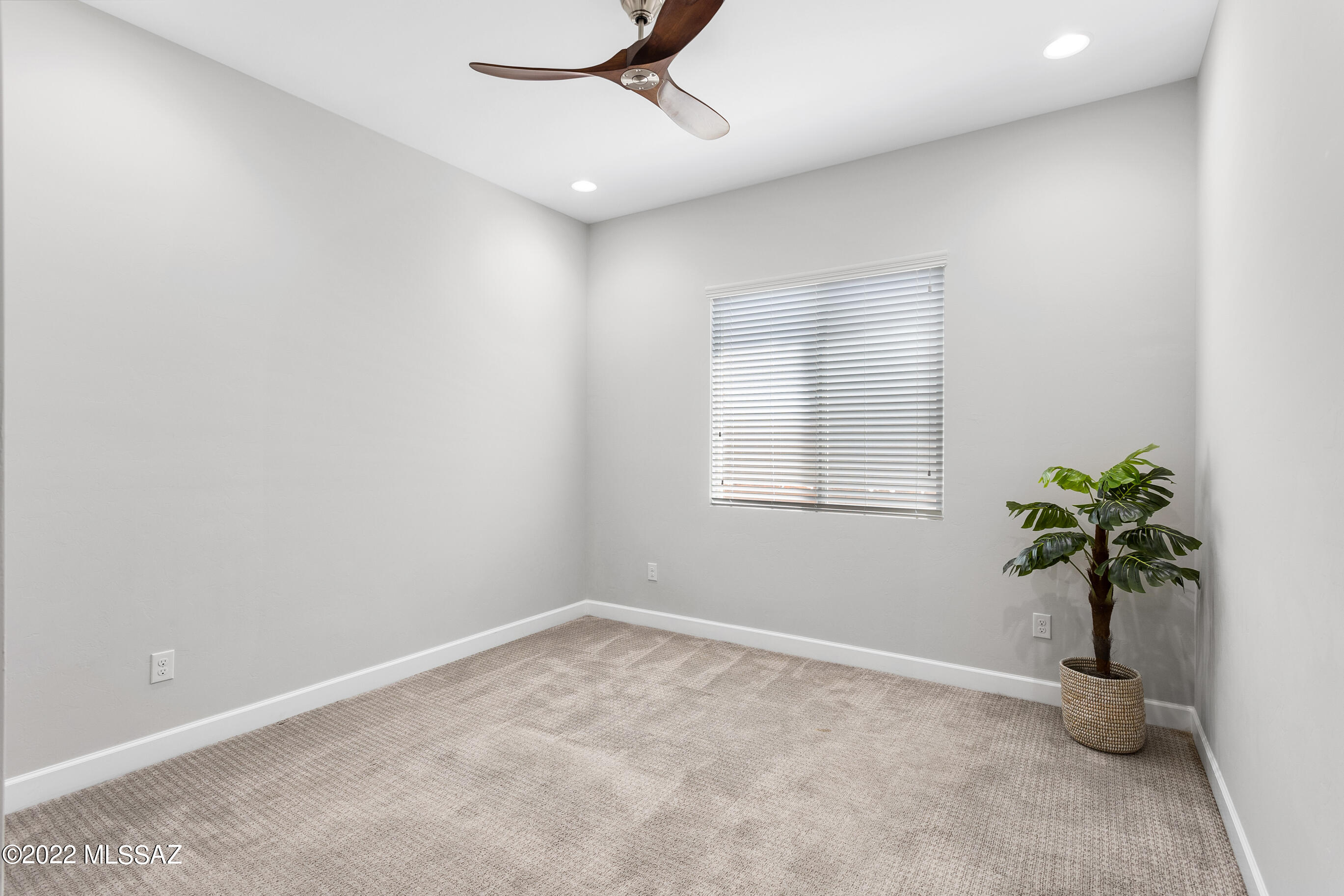 The Enclave At Stone Canyon V - Residential