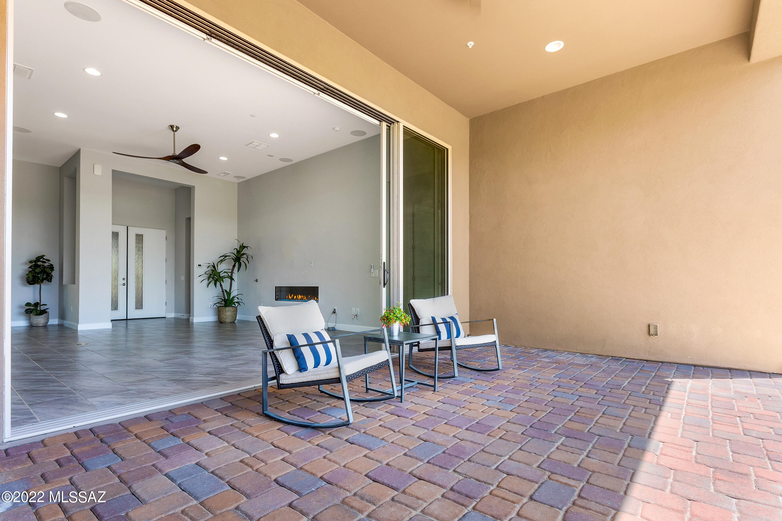 The Enclave At Stone Canyon V - Residential