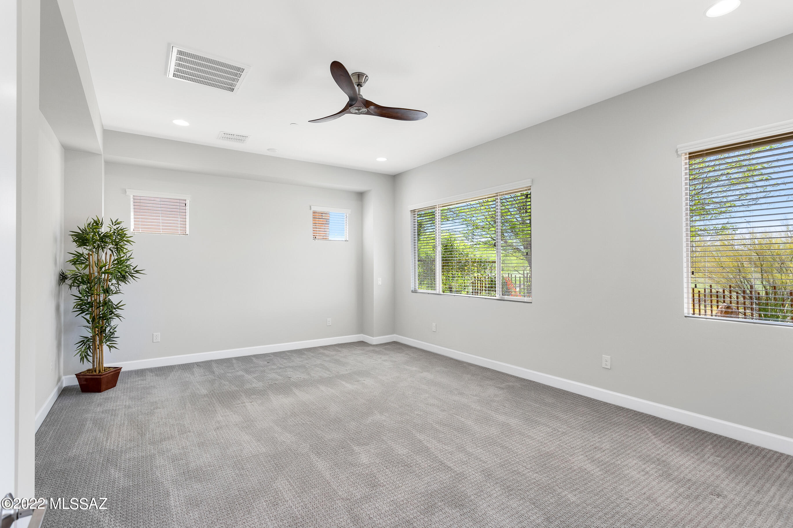 The Enclave At Stone Canyon V - Residential