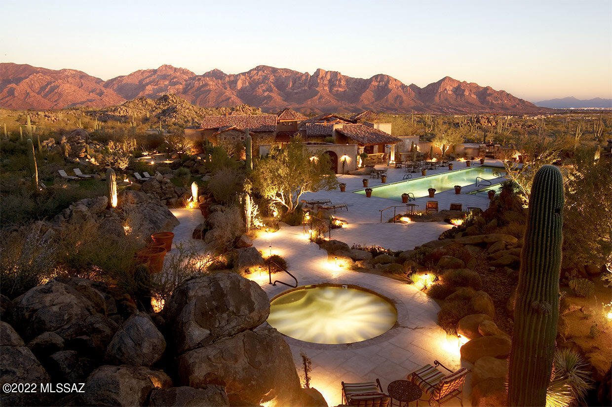 The Enclave At Stone Canyon V - Residential