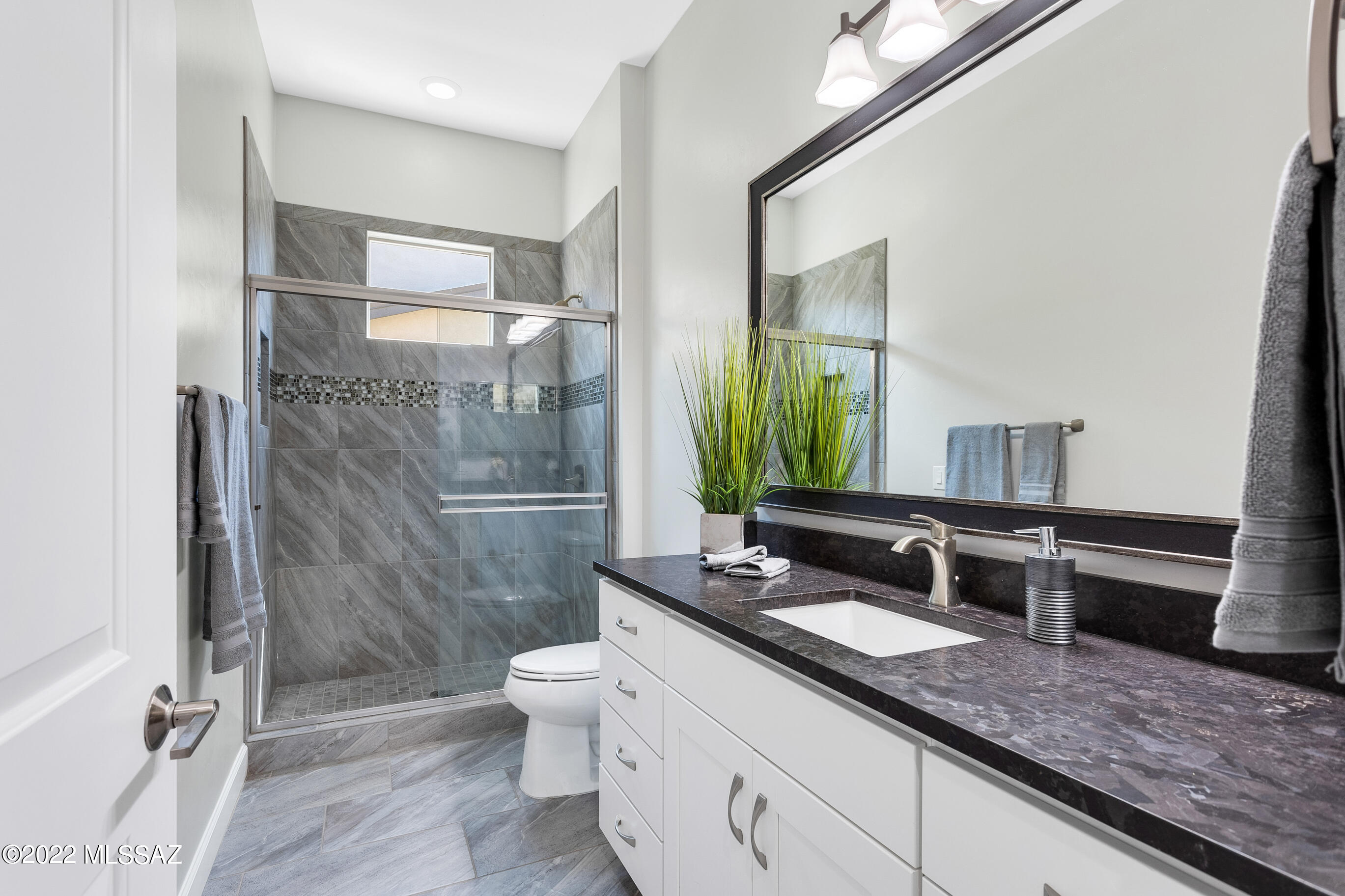 The Enclave At Stone Canyon V - Residential