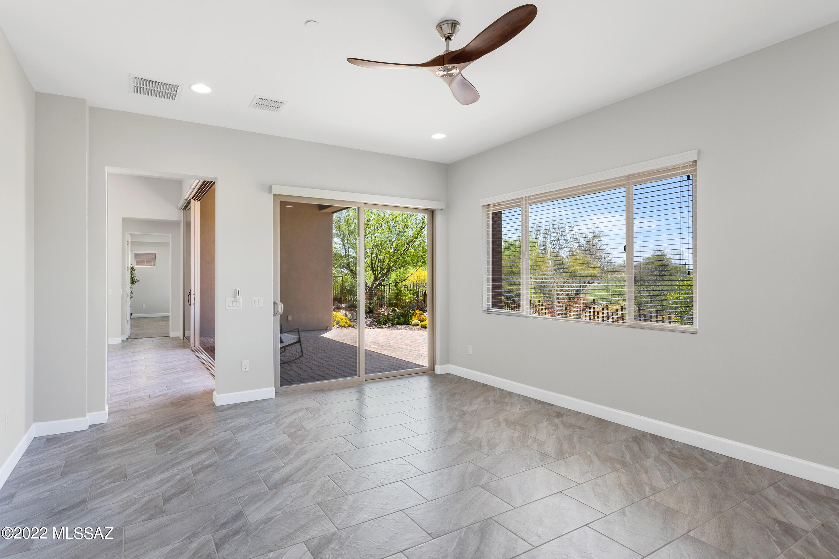The Enclave At Stone Canyon V - Residential