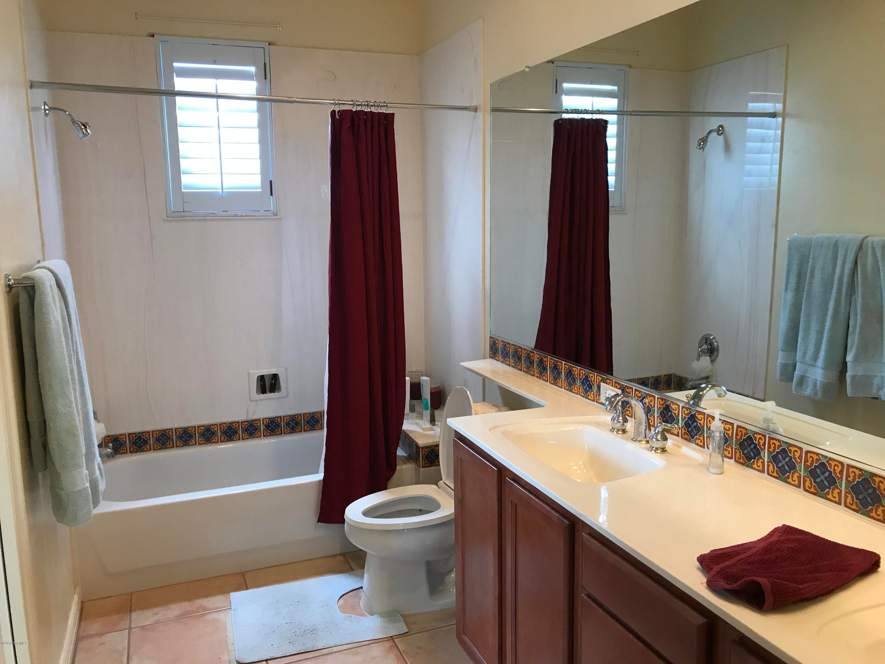 Colonial Trails (1-35) - Residential Lease
