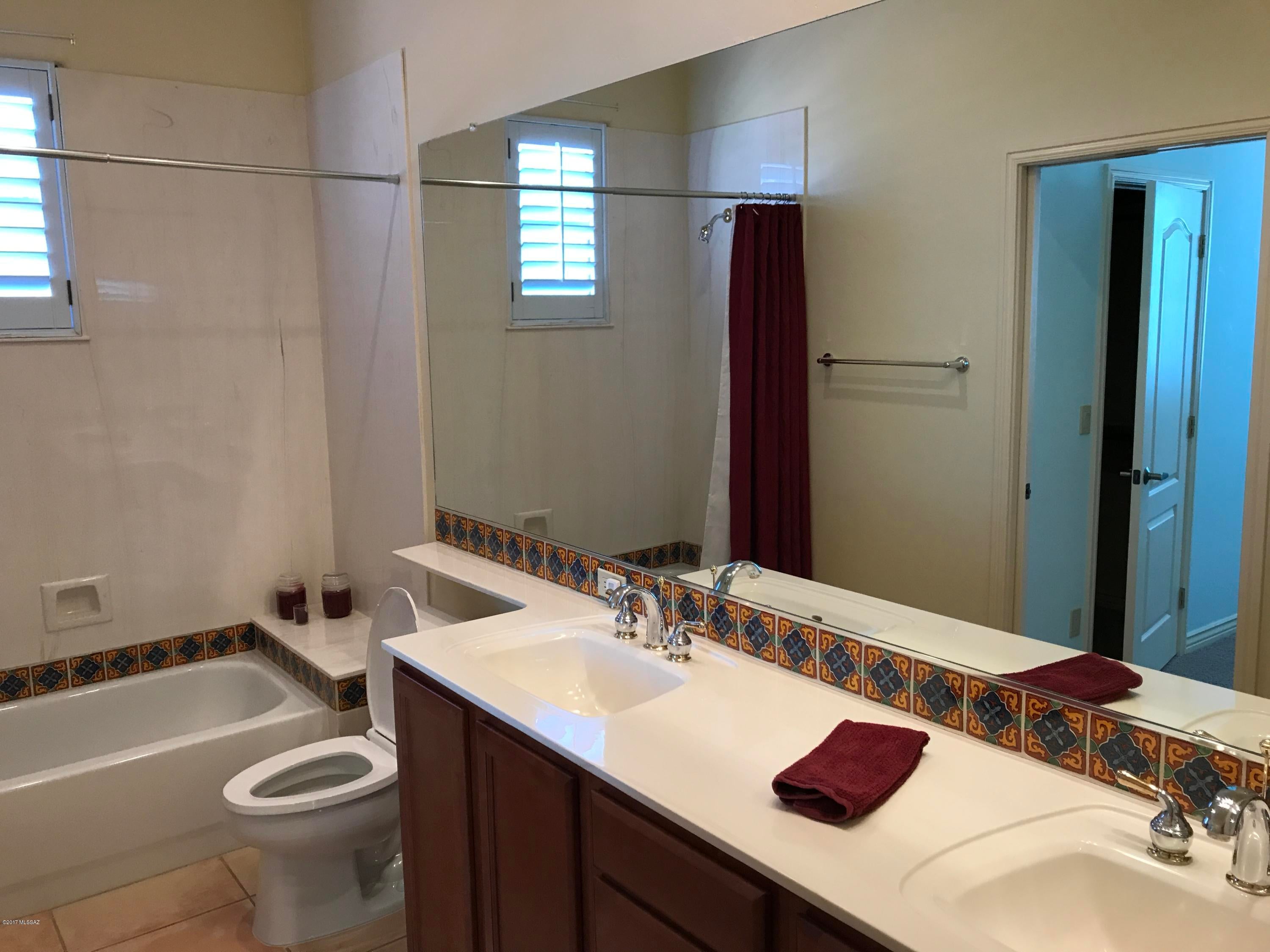 Colonial Trails (1-35) - Residential Lease