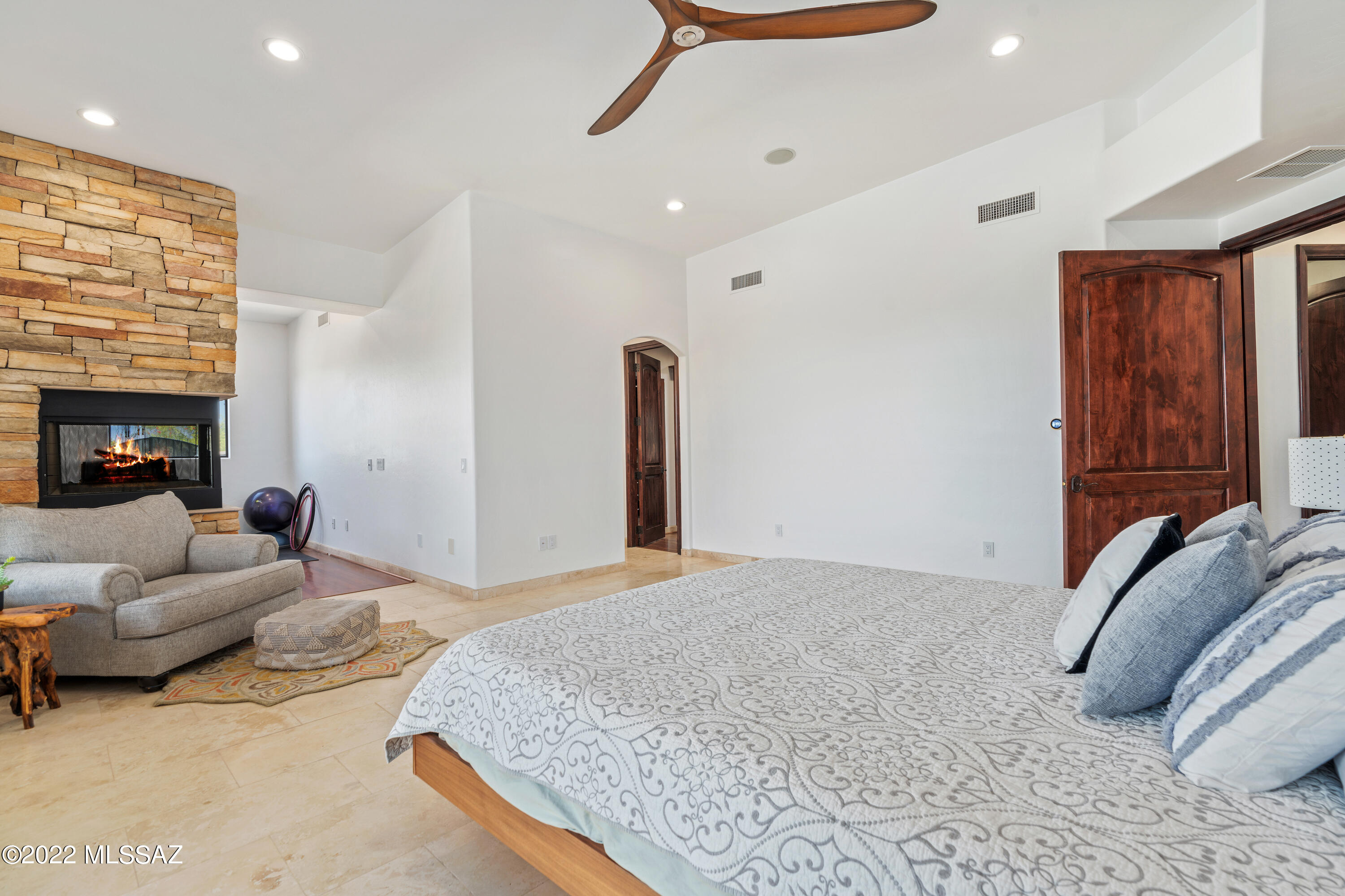 Los Arroyos Del Oeste (1-84) - Residential