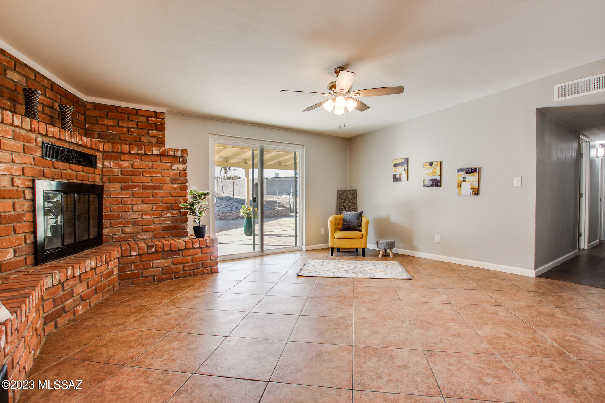 Vista Del Sierras East (1-83) - Residential