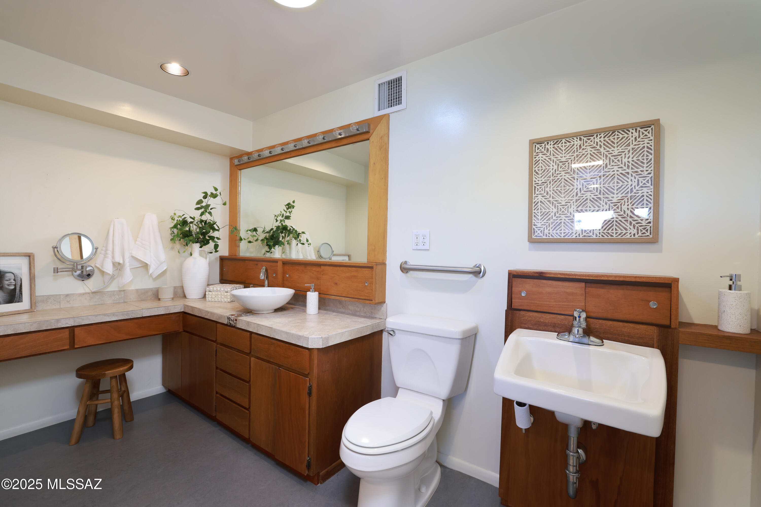 Catalina Foothills Estates NO. 5 - Residential