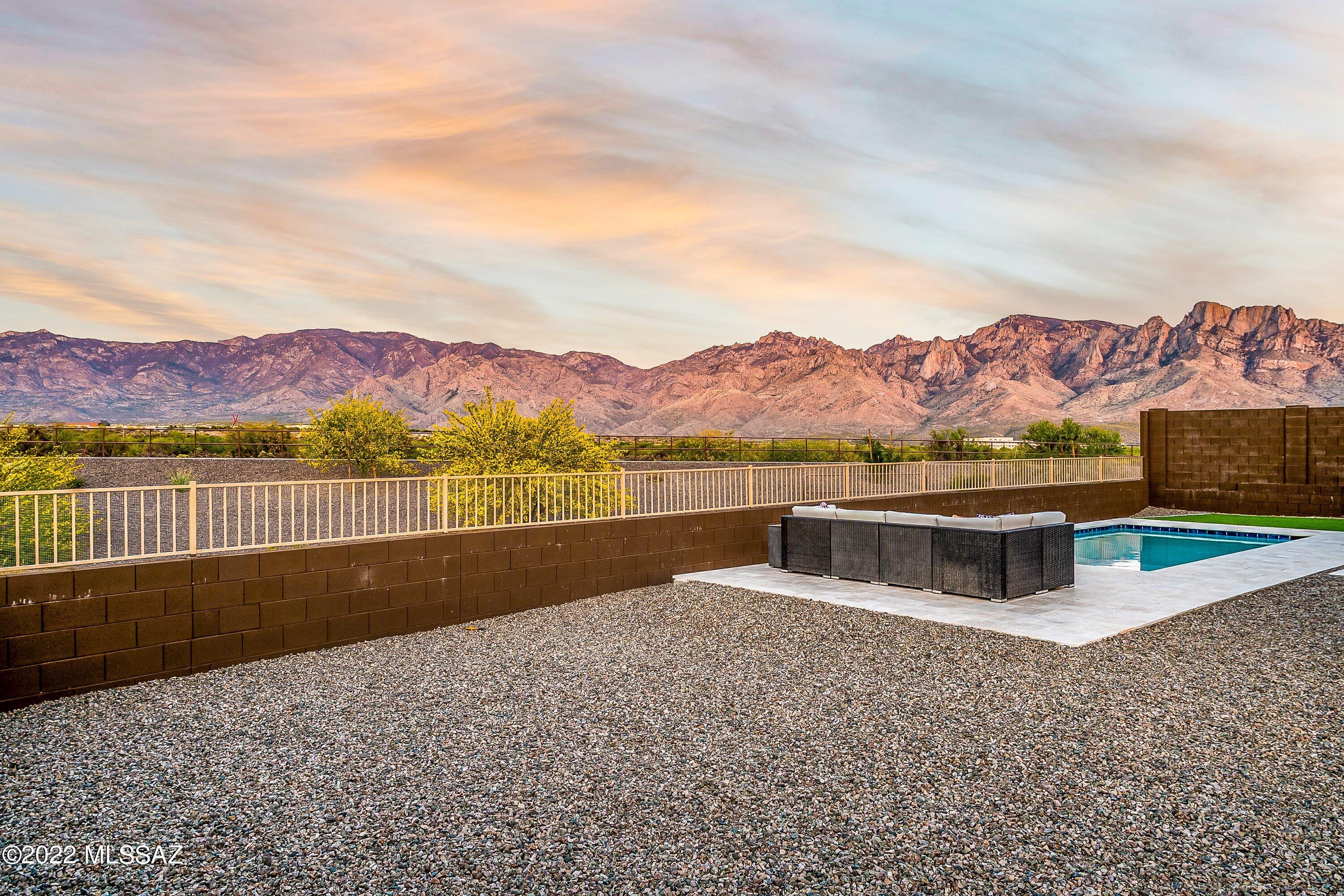 Rancho Vistoso Valley Vista - Residential