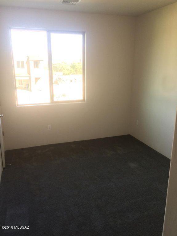 Miramonte At Glenn SQ20133580243 - Residential Lease