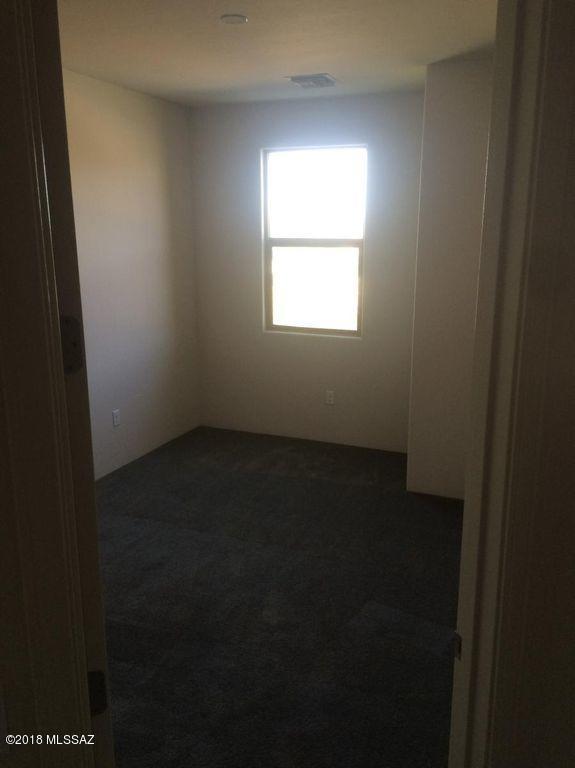 Miramonte At Glenn SQ20133580243 - Residential Lease