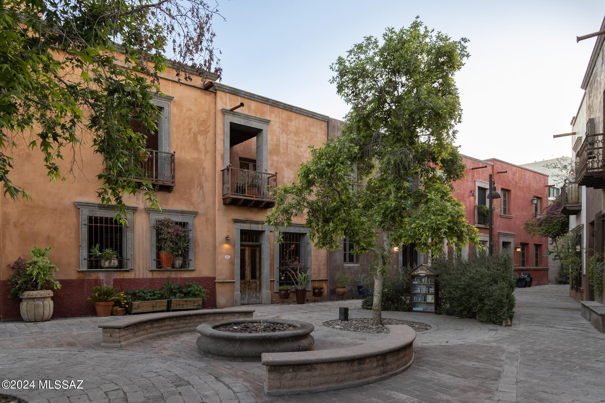 Mercado District of Menlo Park Blks A-D (1-100) - Land