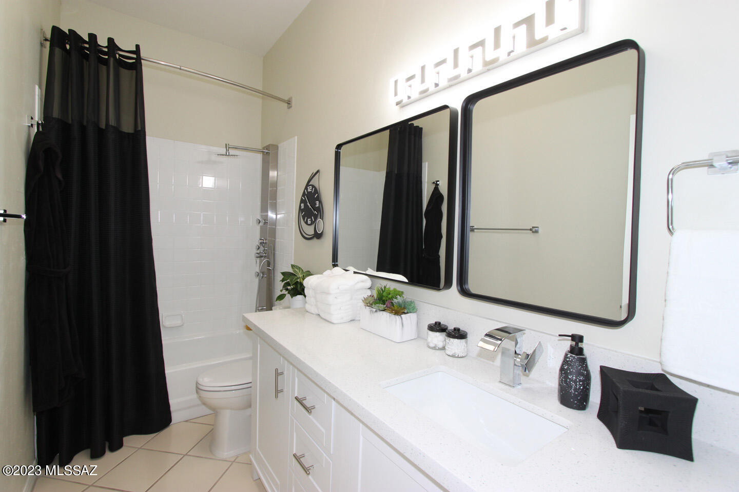 Catalina Del Sol (1-71) - Residential