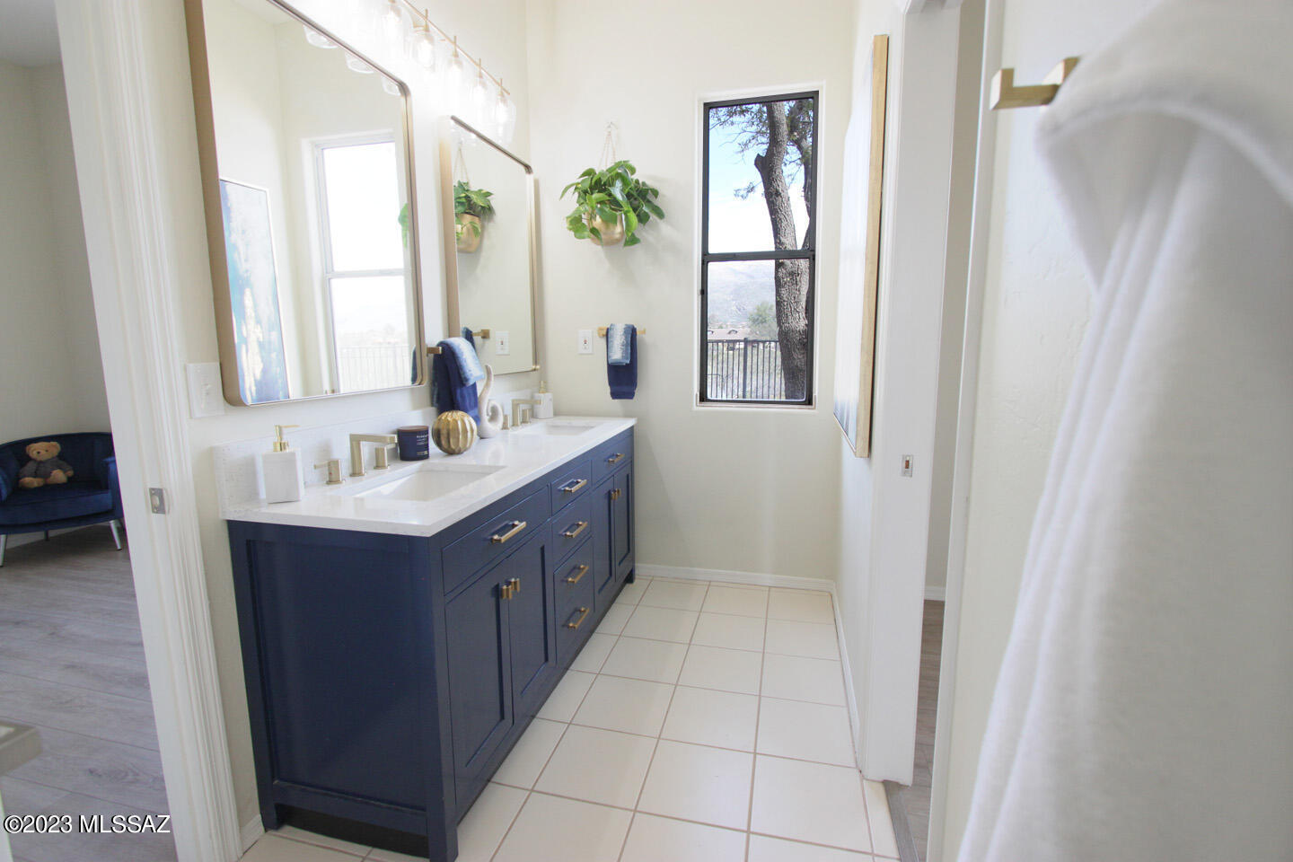 Catalina Del Sol (1-71) - Residential