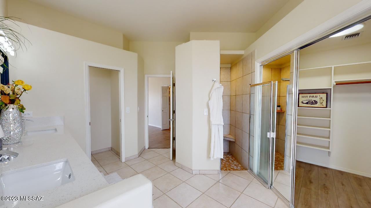 Catalina Del Sol (1-71) - Residential