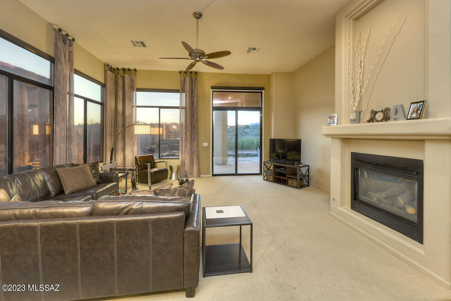 Sabino Mountain (1-290) - Residential