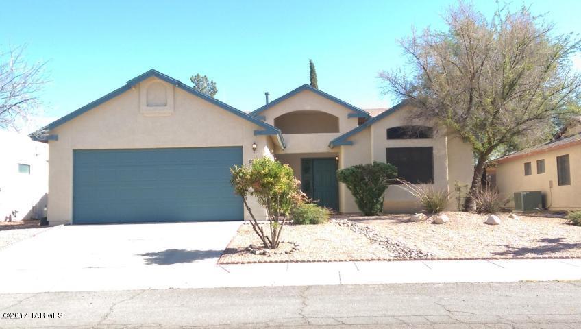 Beautiful 3 bedroom 2 bathroom home in highly sought after Amphitheater School district! Great Floor plan!  Split bedroom plan! Great Room! Master Bedroom has a huge walk-in Closet.  2 car Garage. No pets allowed.