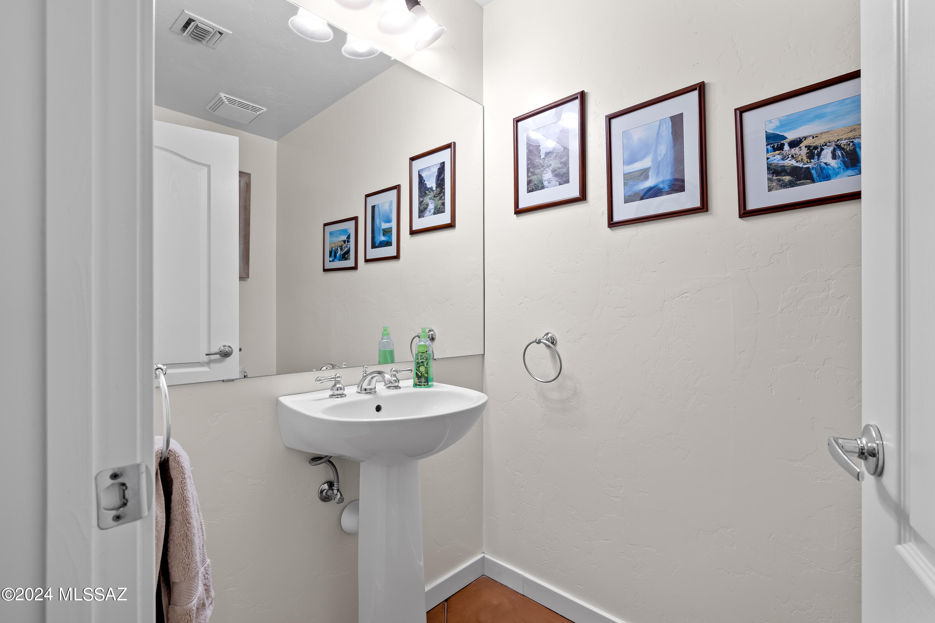North Mountain Park (1-17) - Residential