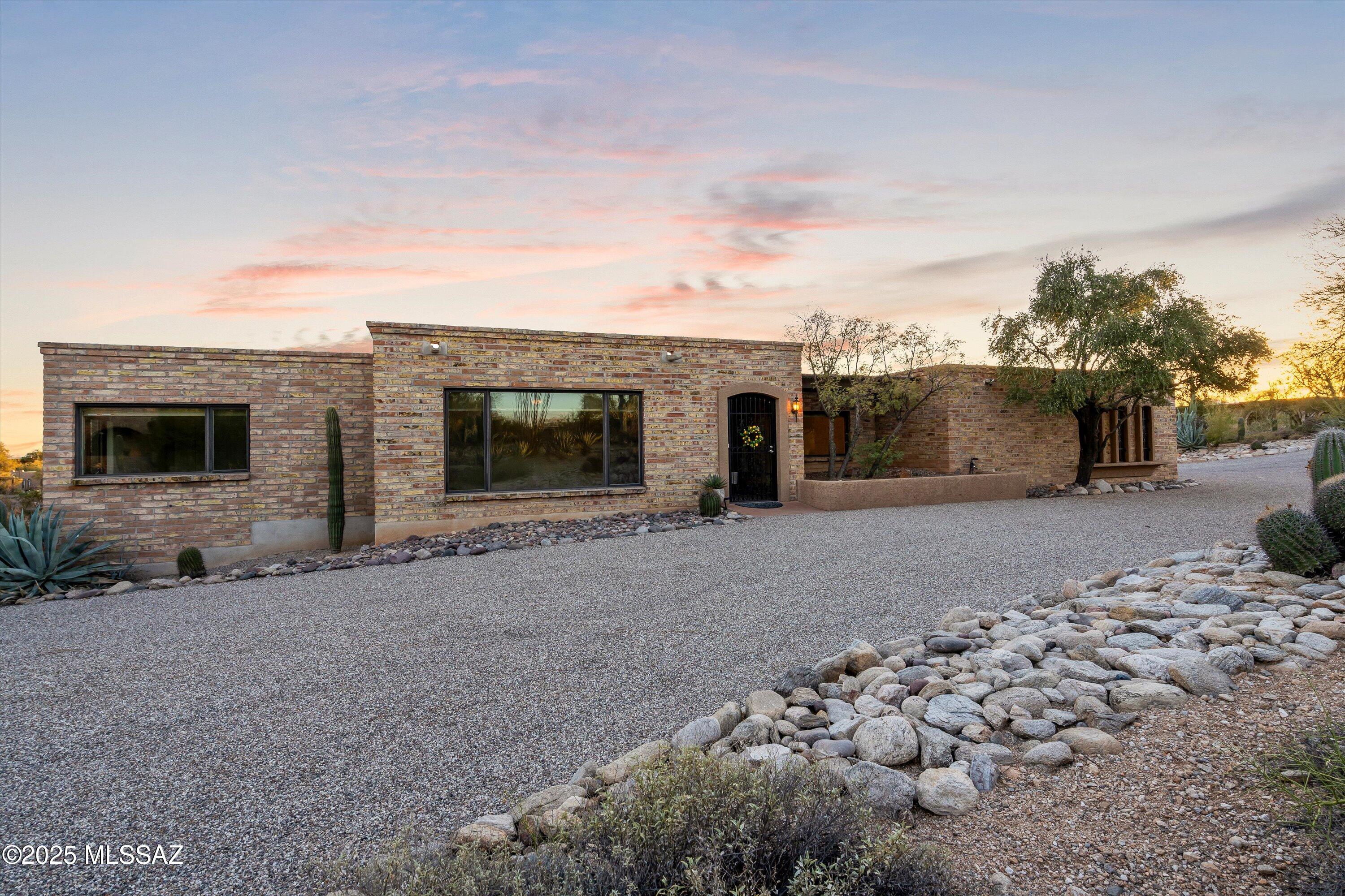Catalina Foothills Estates NO. 7 - Residential