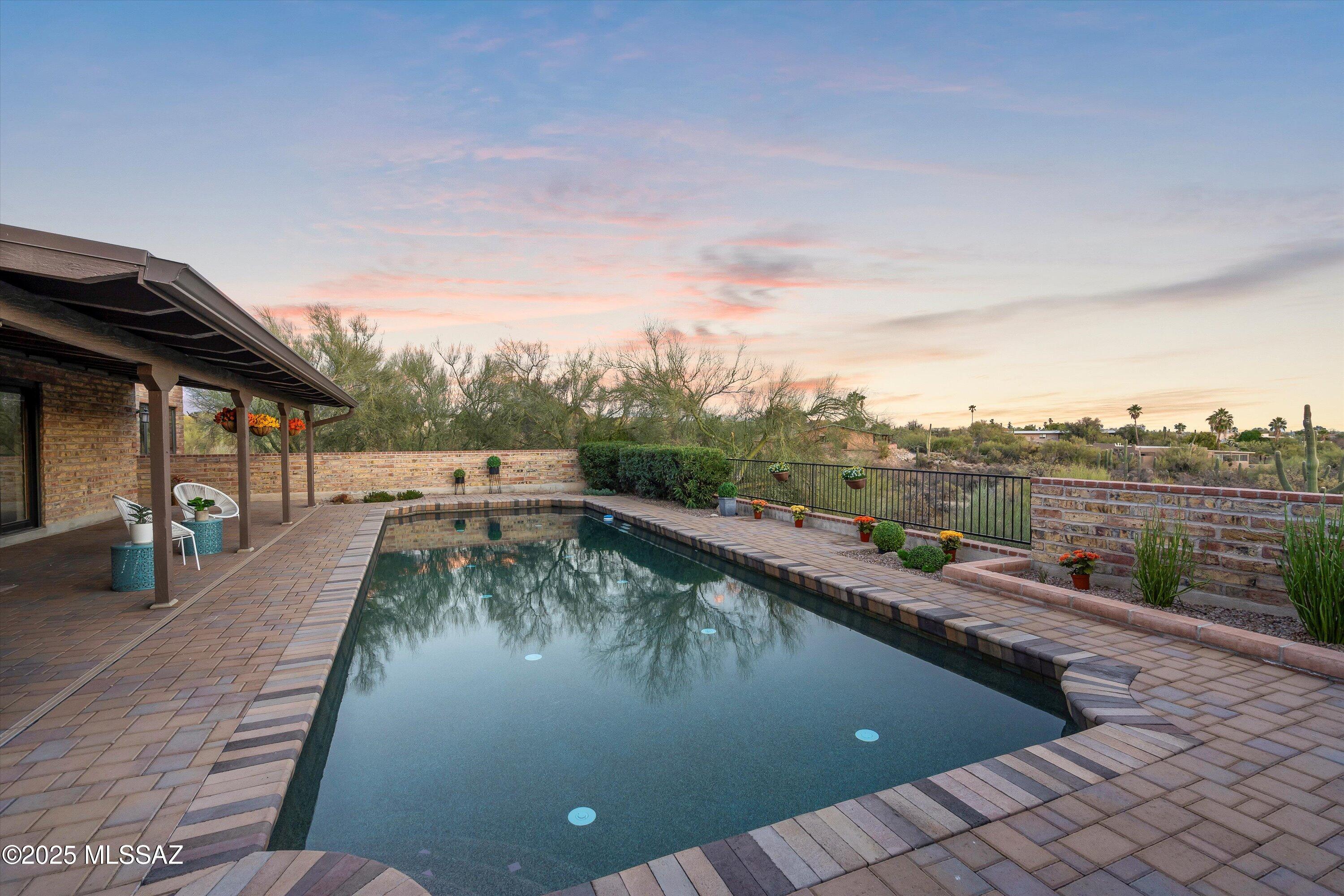 Catalina Foothills Estates NO. 7 - Residential