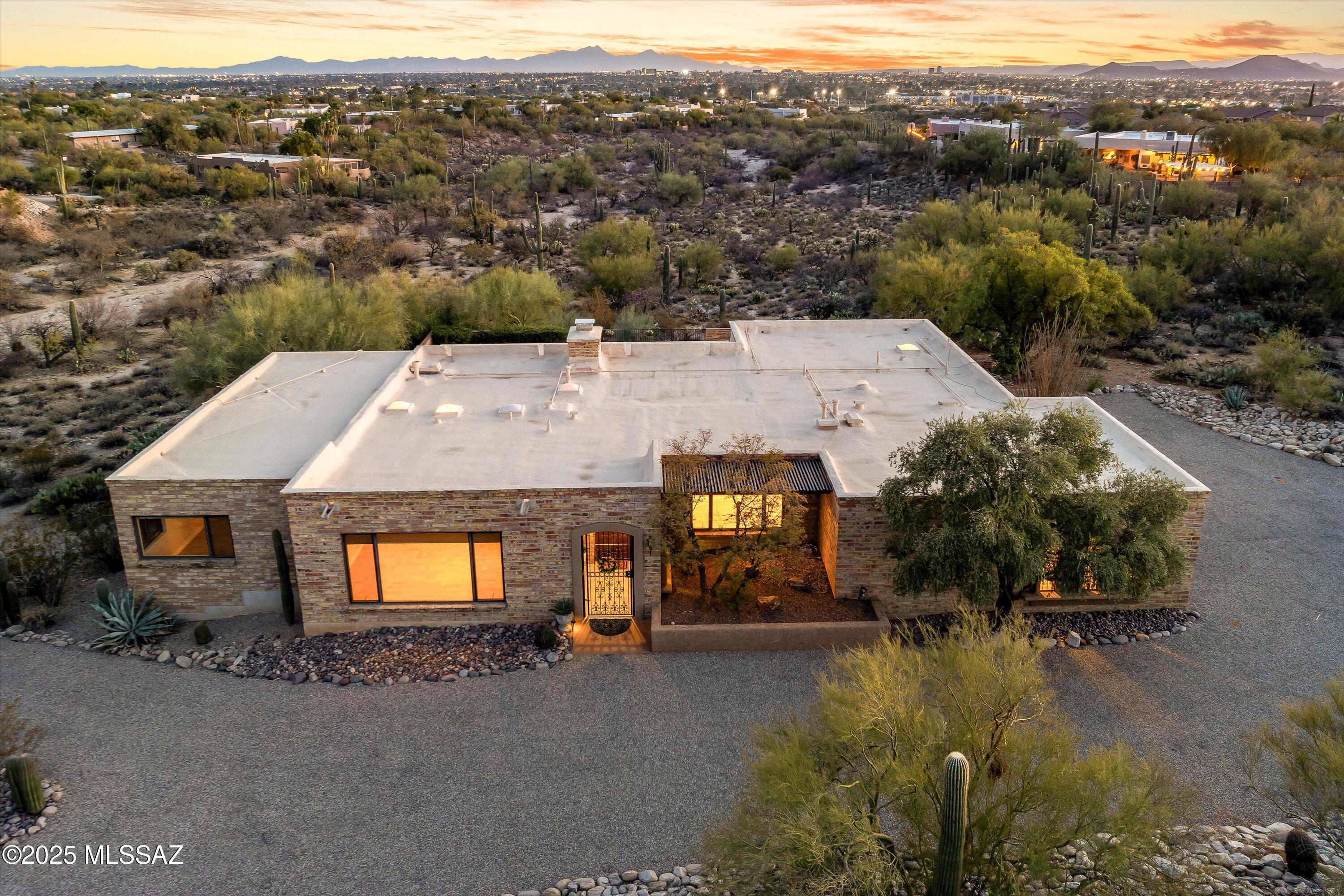 Catalina Foothills Estates NO. 7 - Residential
