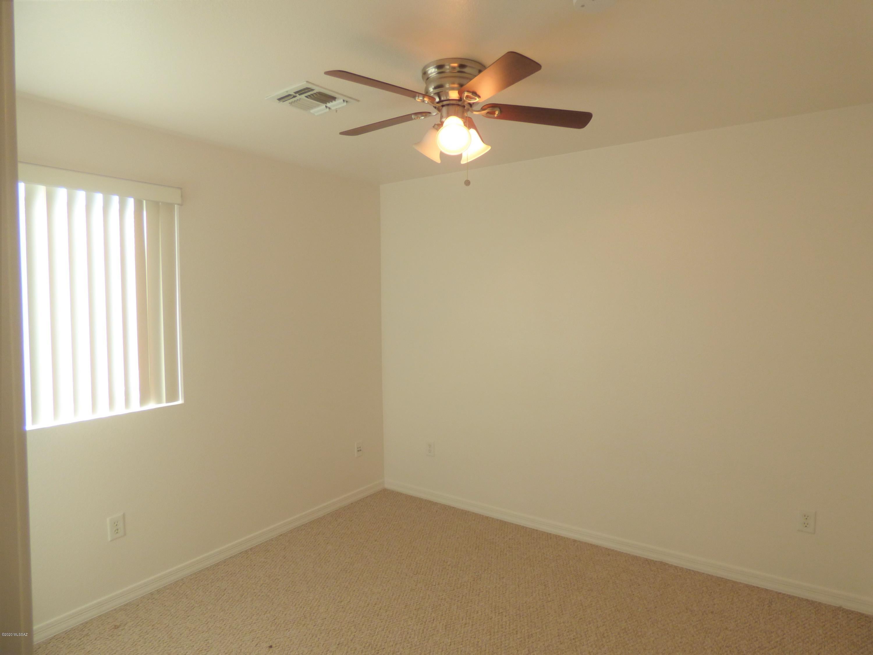 Presidio De Cancion (1-200) - Residential Lease