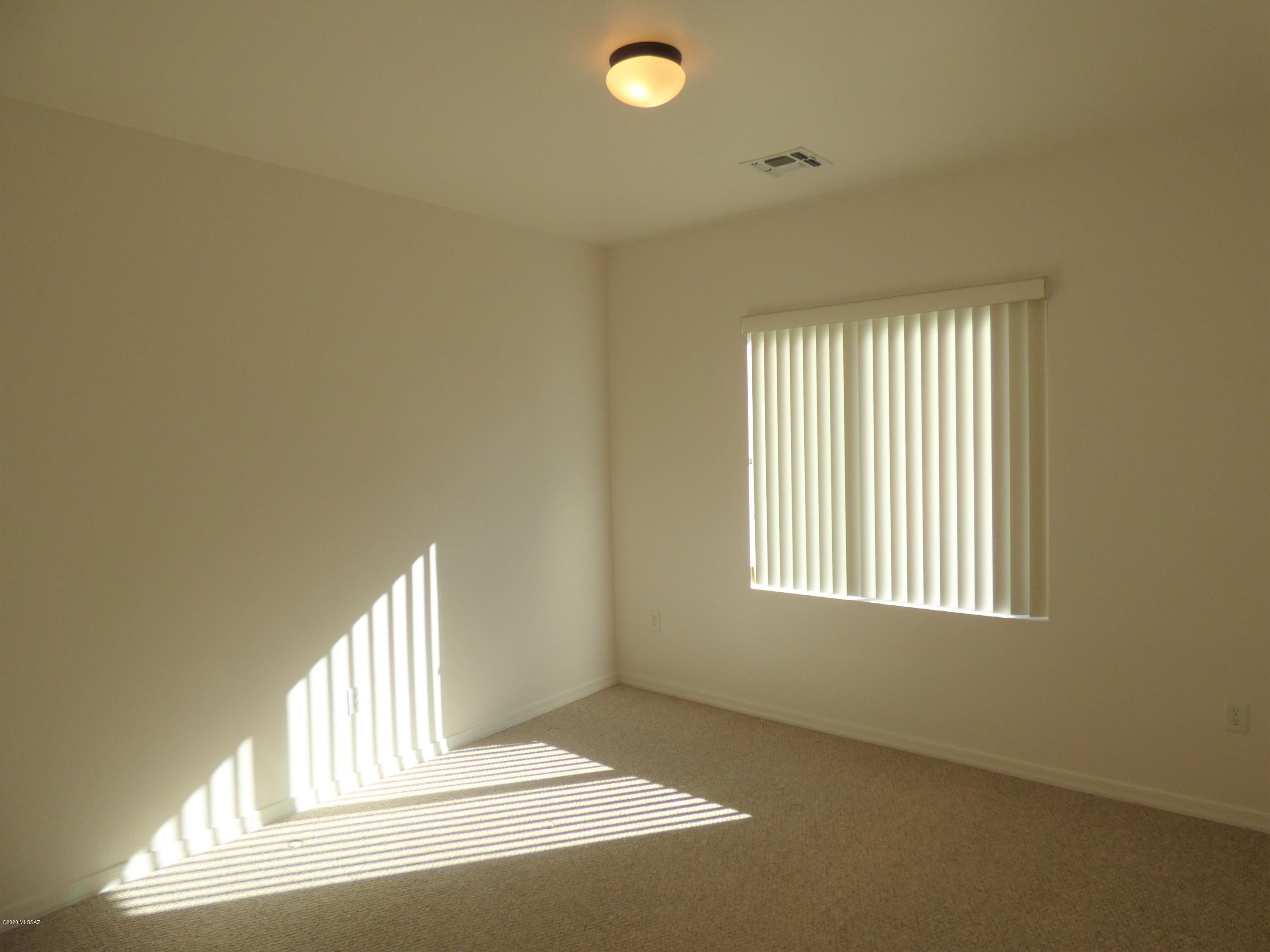 Presidio De Cancion (1-200) - Residential Lease