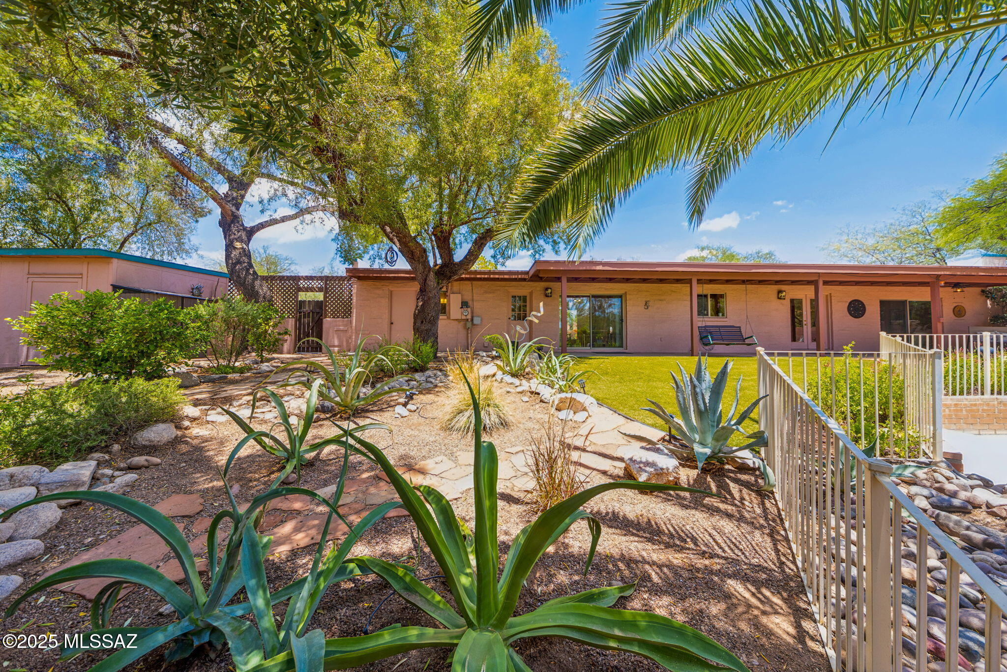 Sabino Vista Knolls (1-60) - Residential