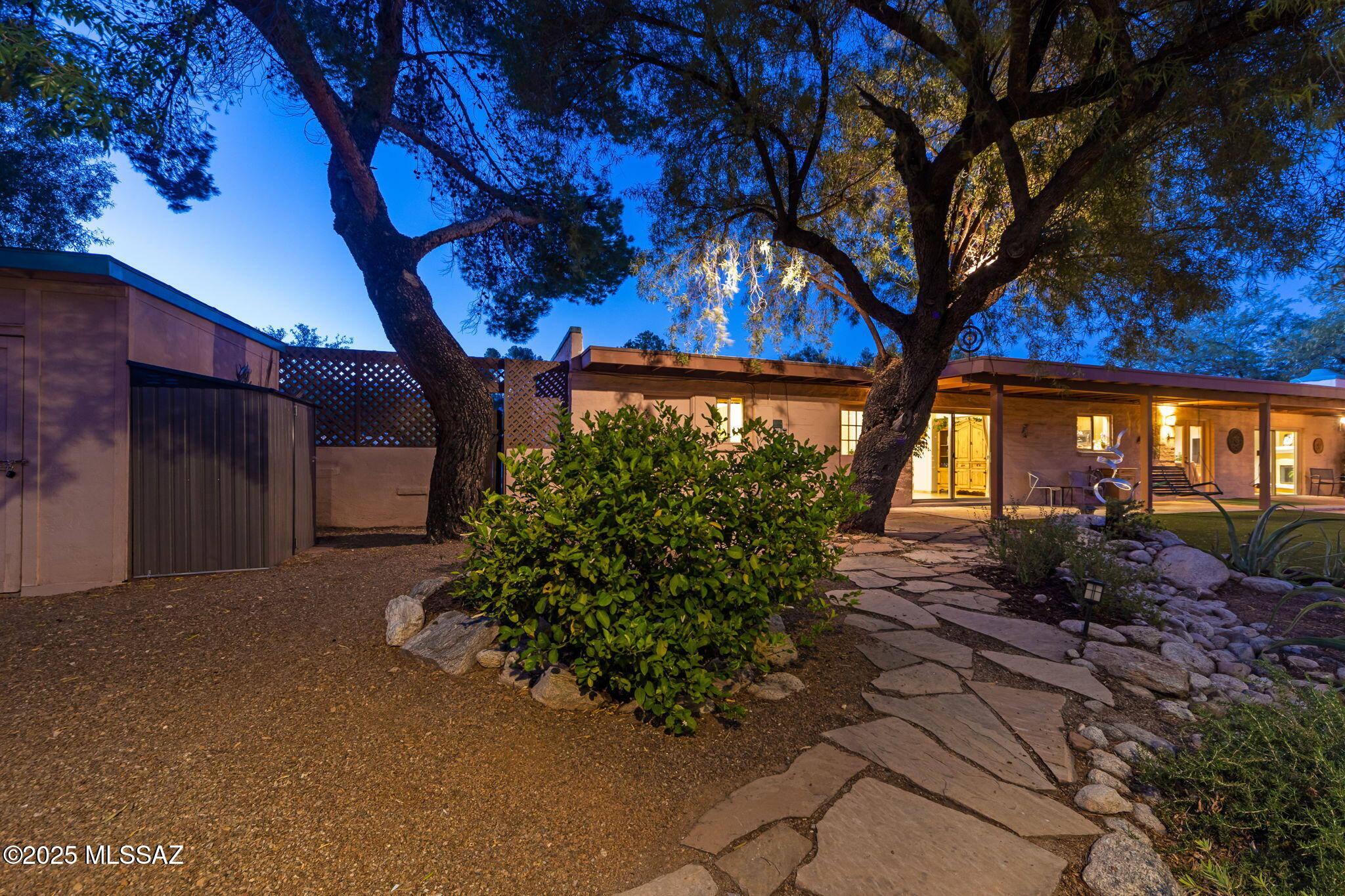 Sabino Vista Knolls (1-60) - Residential