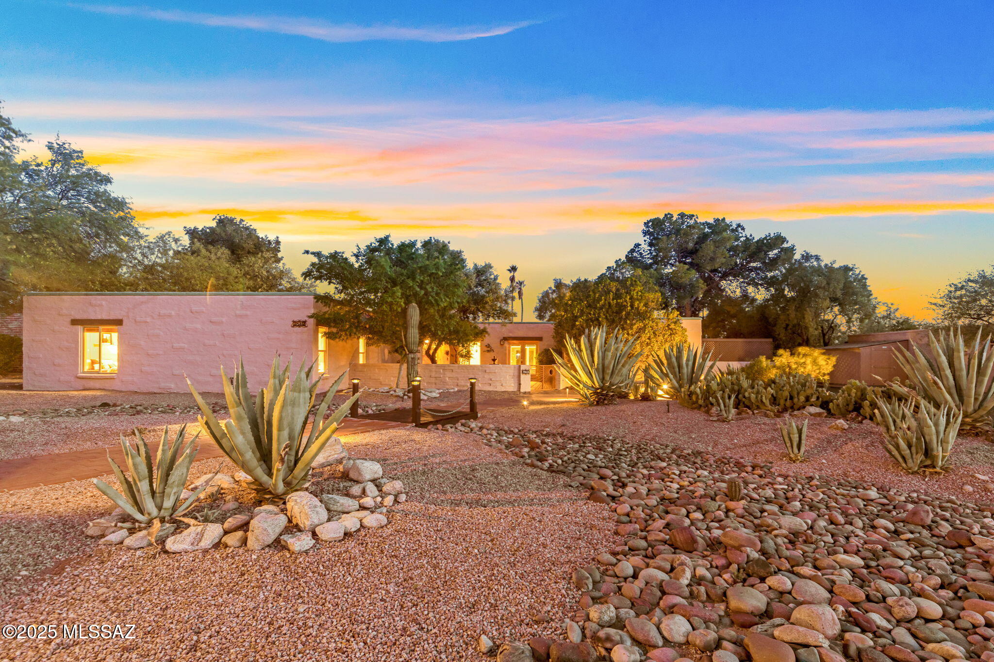 Sabino Vista Knolls (1-60) - Residential