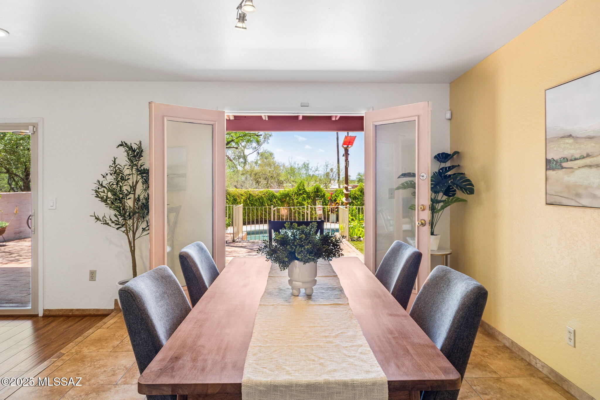 Sabino Vista Knolls (1-60) - Residential