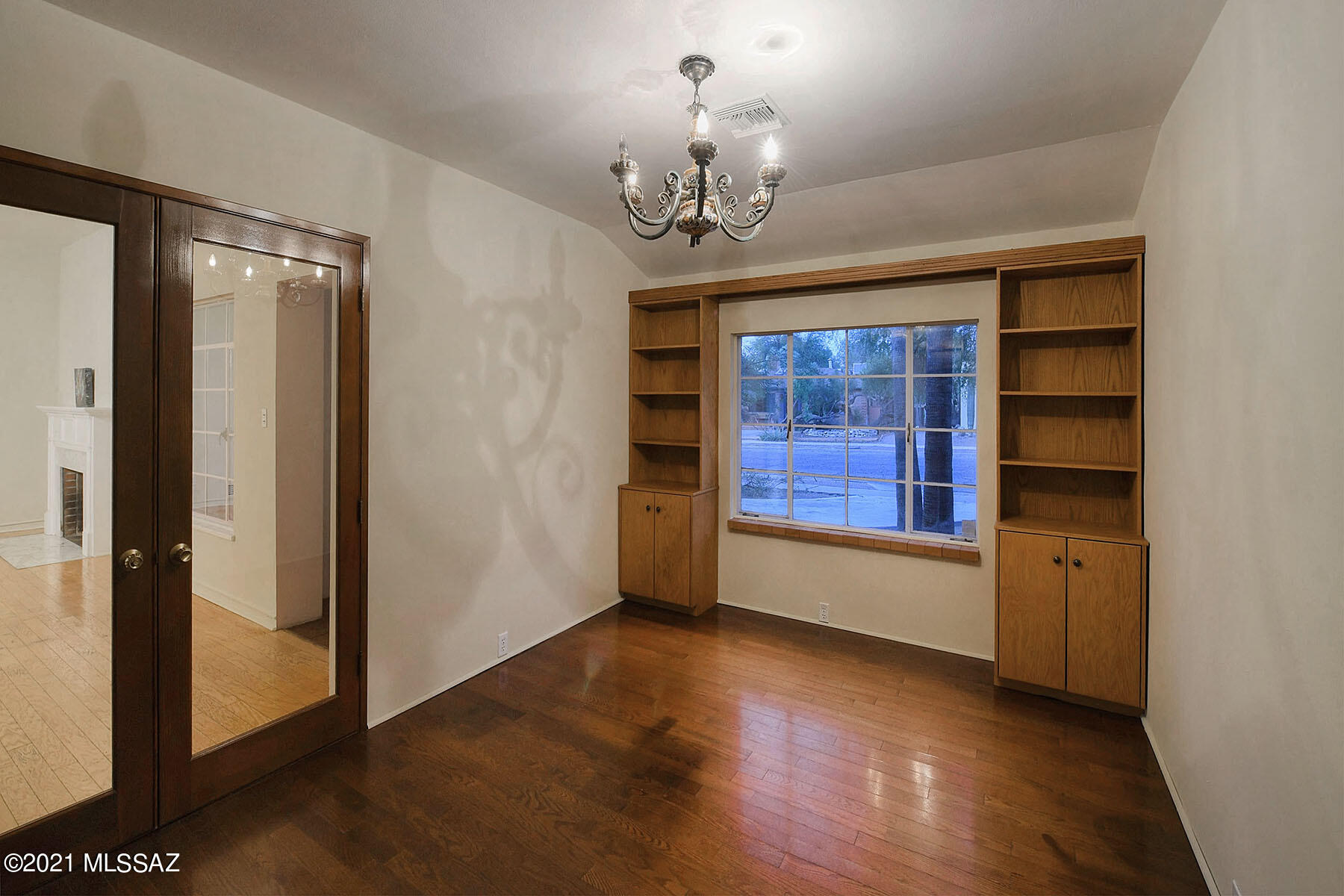 Mundo Vista Addn. - Residential