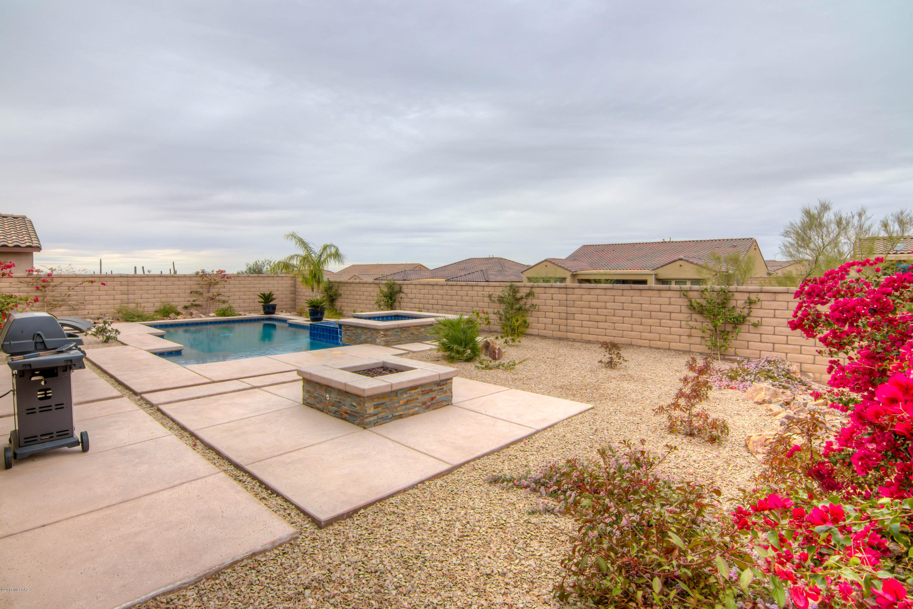 Los Saguaros At Dove Mountain SQ20121640199 - Residential