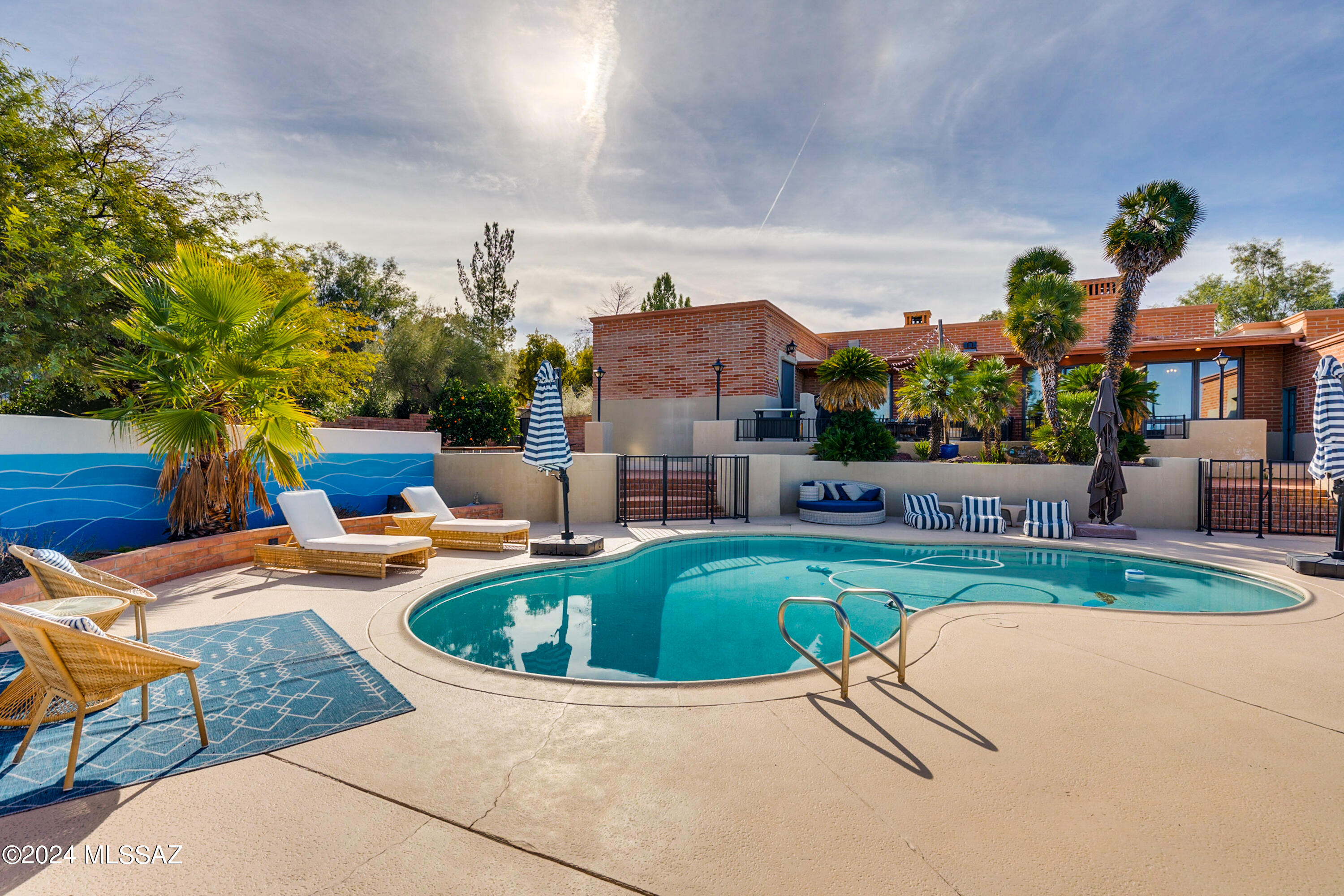 Tucson National Est - Residential