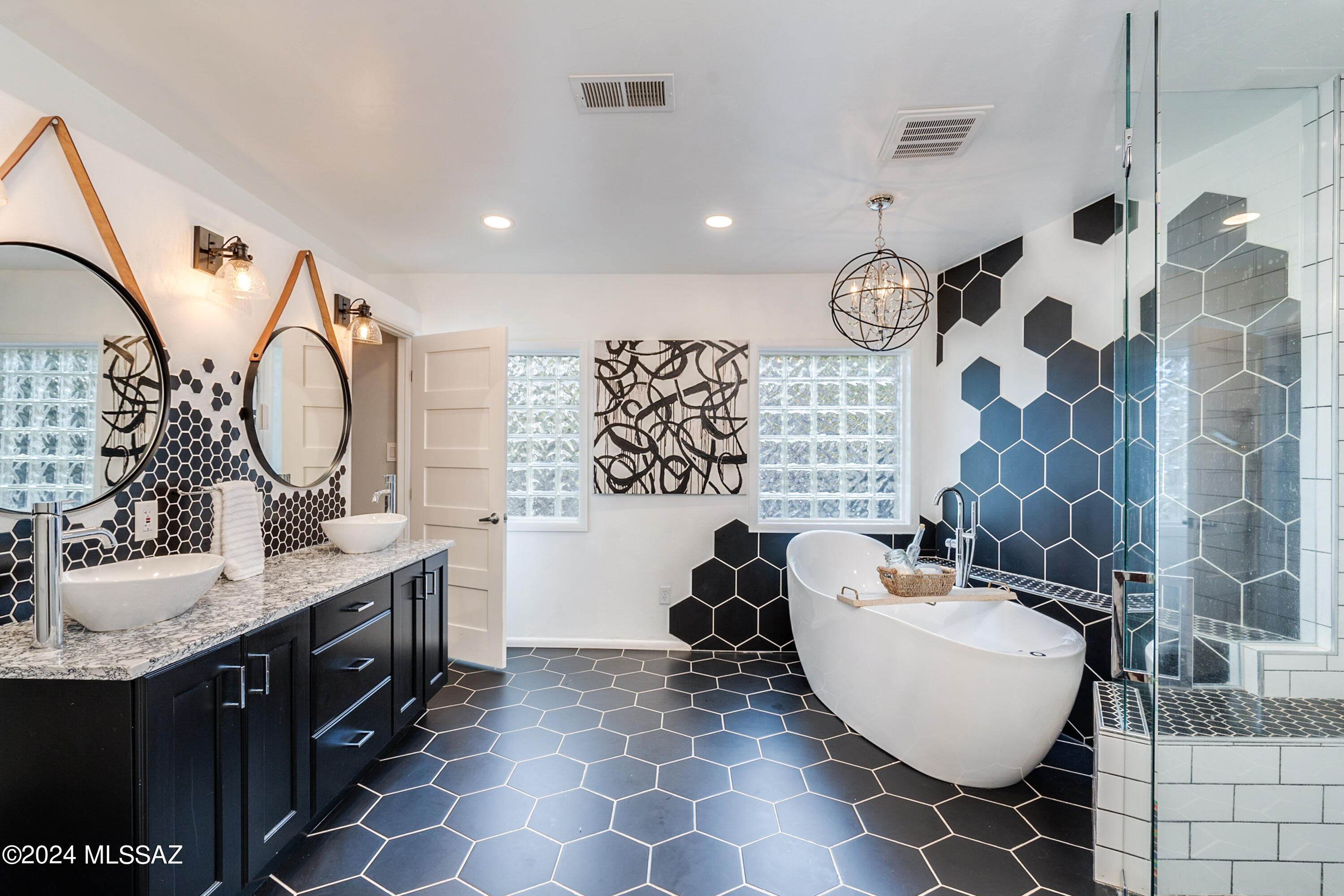 Tucson National Est - Residential