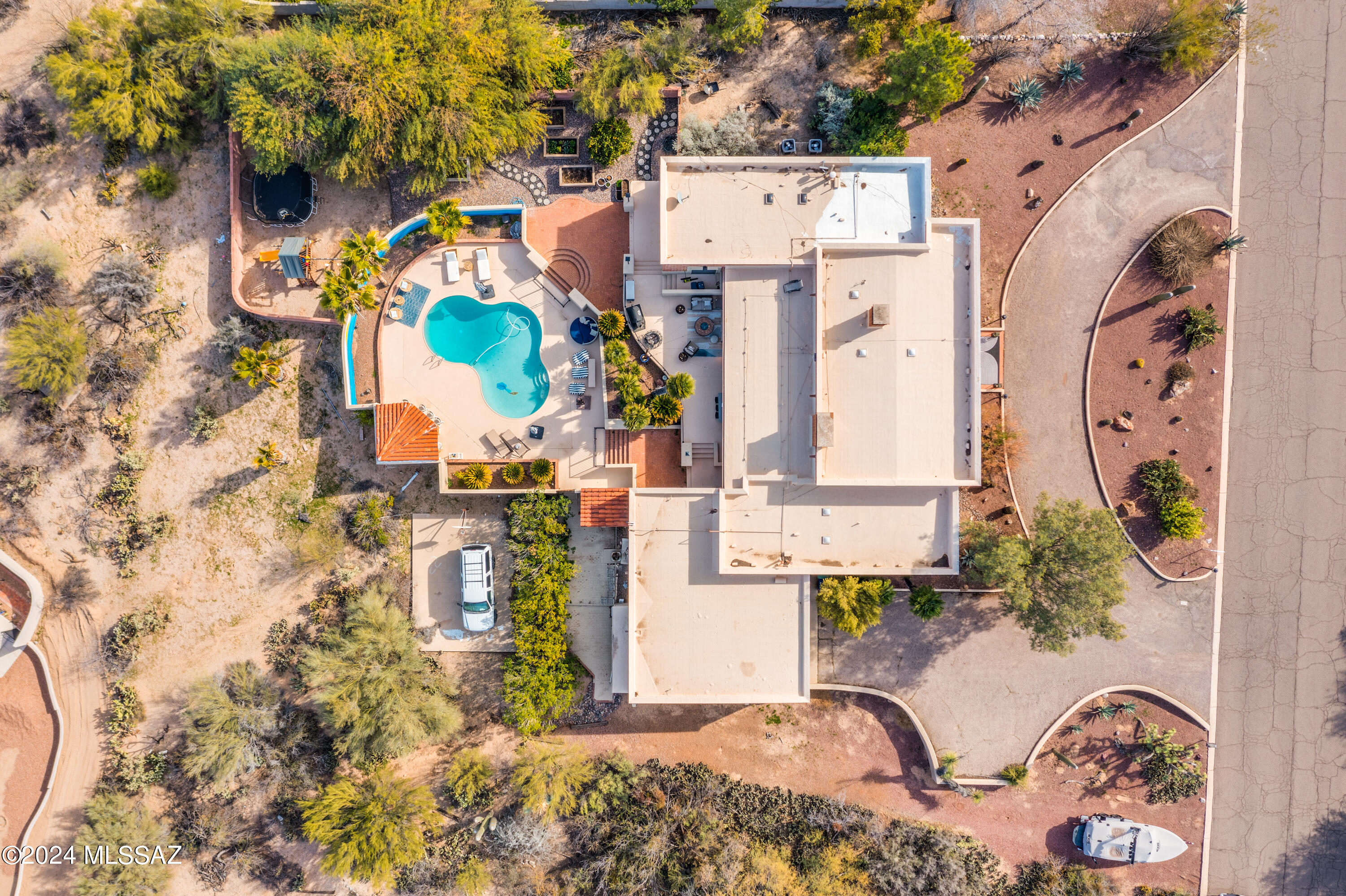 Tucson National Est - Residential