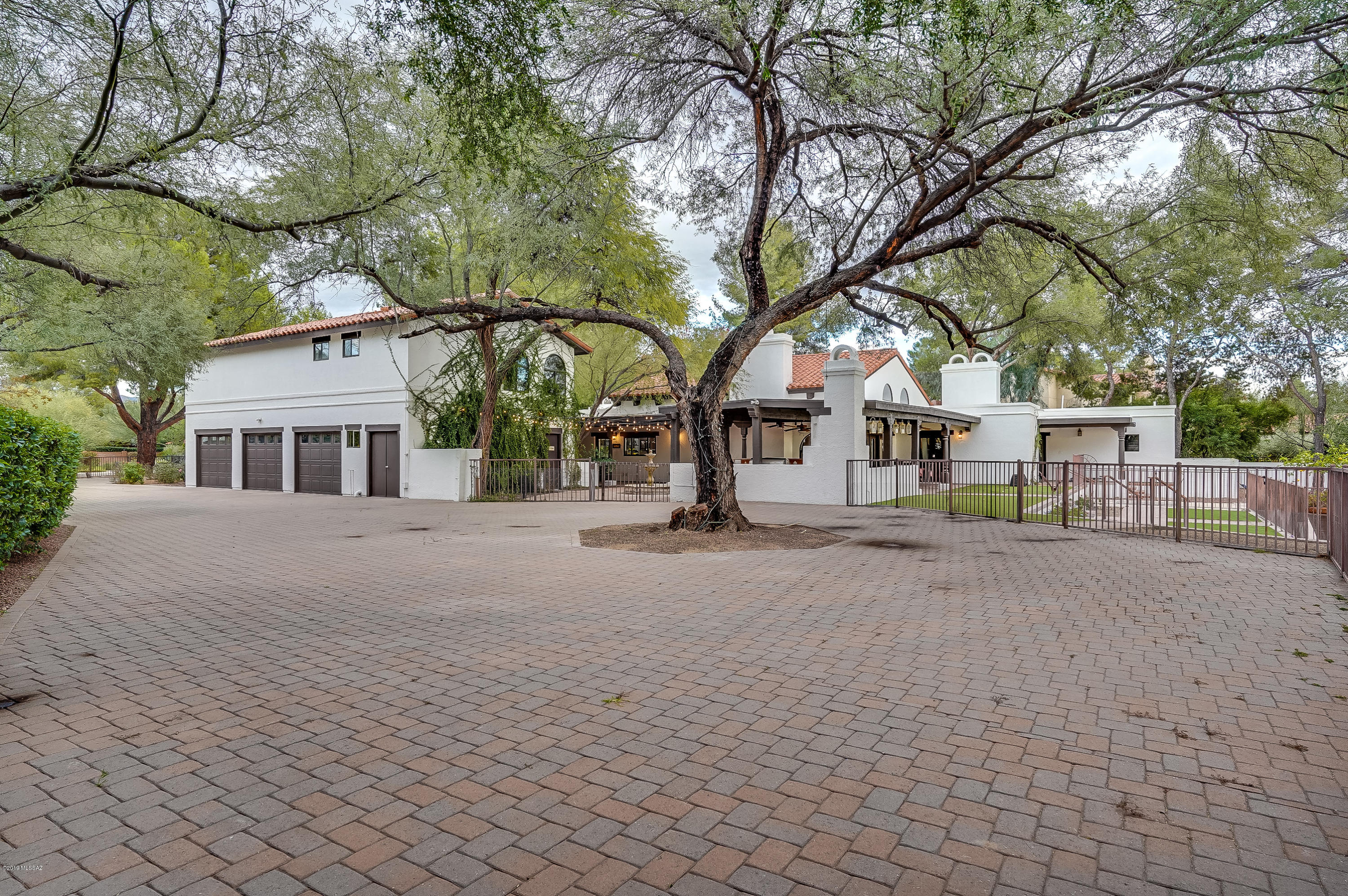 Country Club Estates NO. 1 - Residential