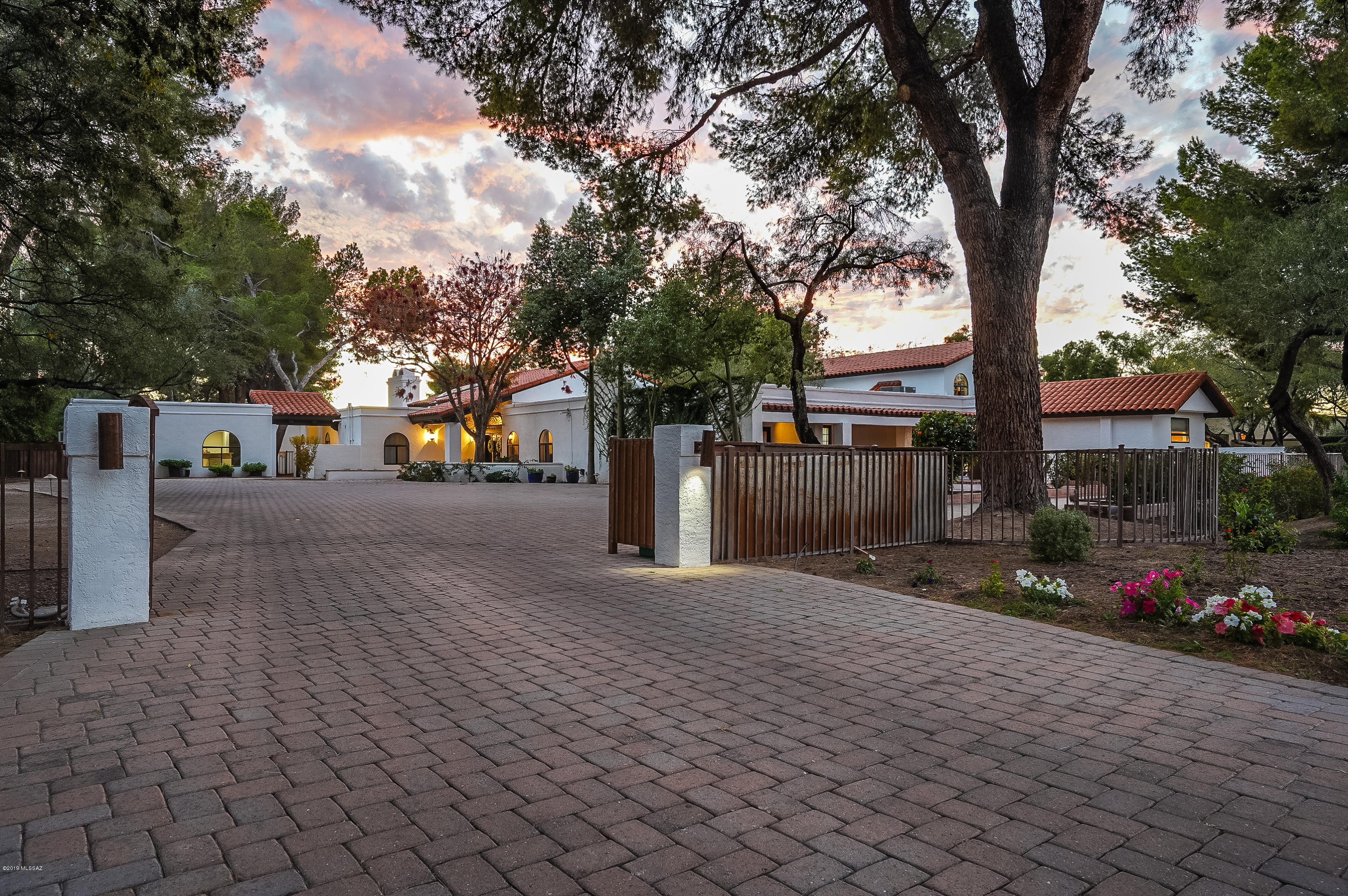 Country Club Estates NO. 1 - Residential