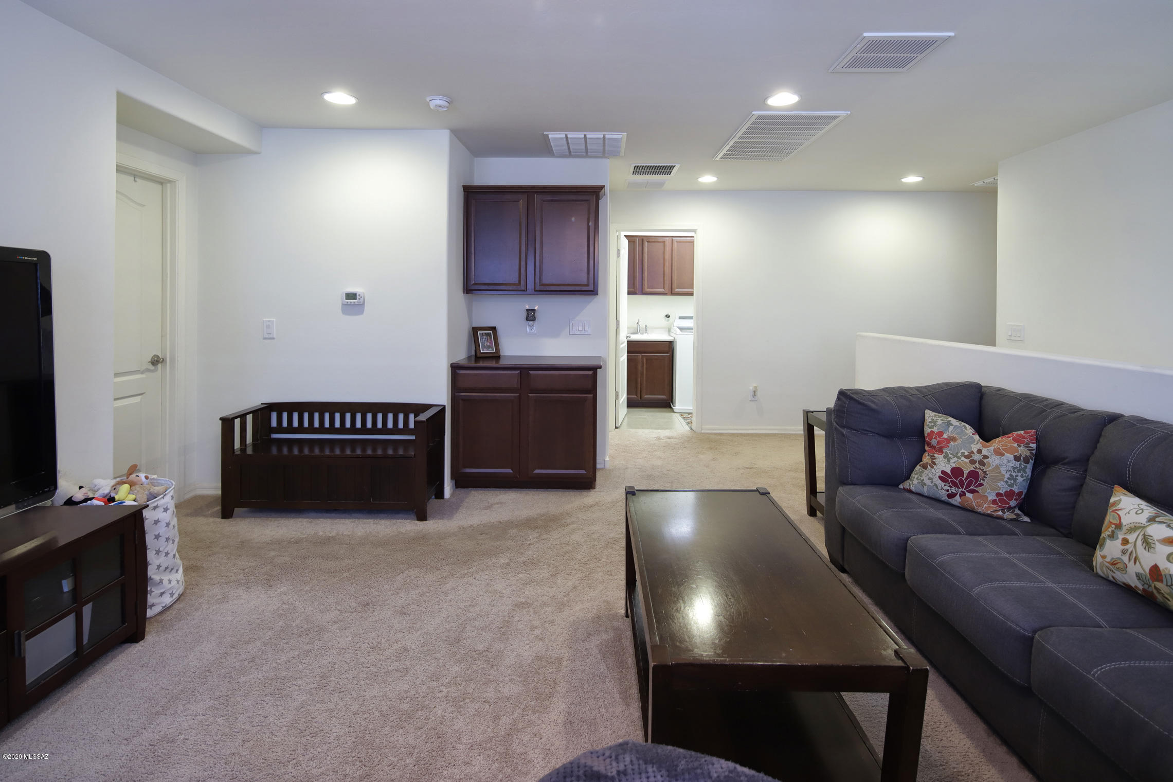 Interstate 10 and Kolb Road - Residential