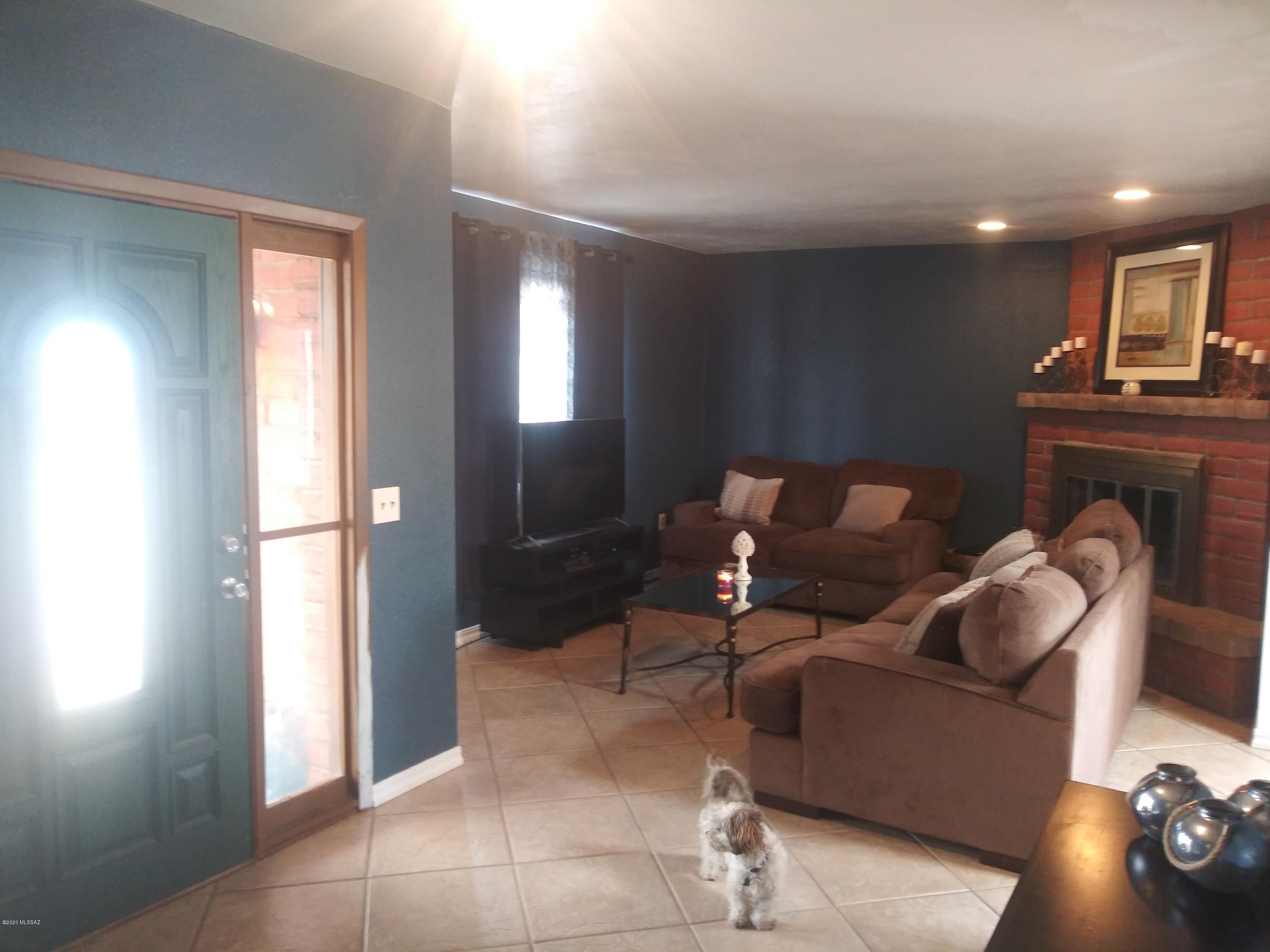 Rio Rico Villas 13 - Residential