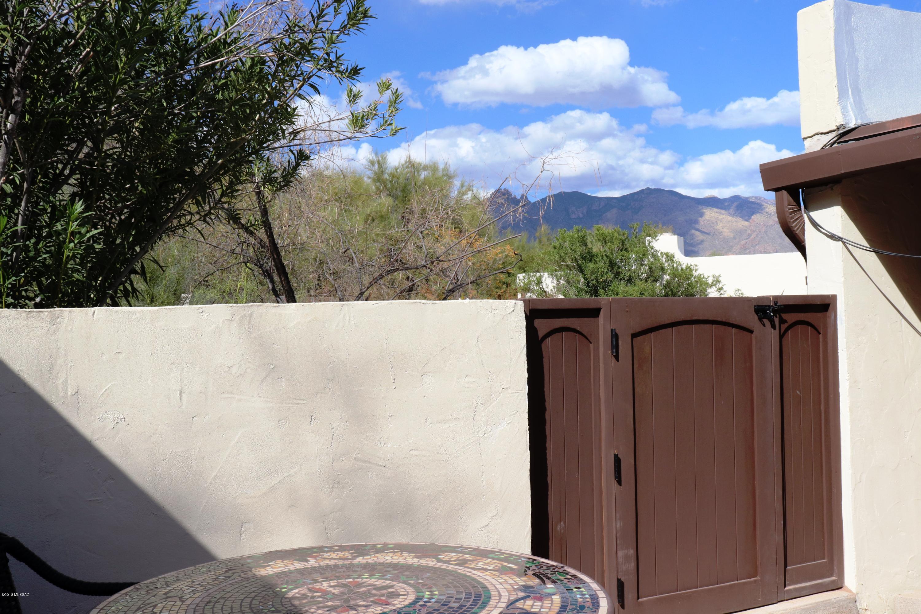 Via Entrada Townhouses - Residential Lease