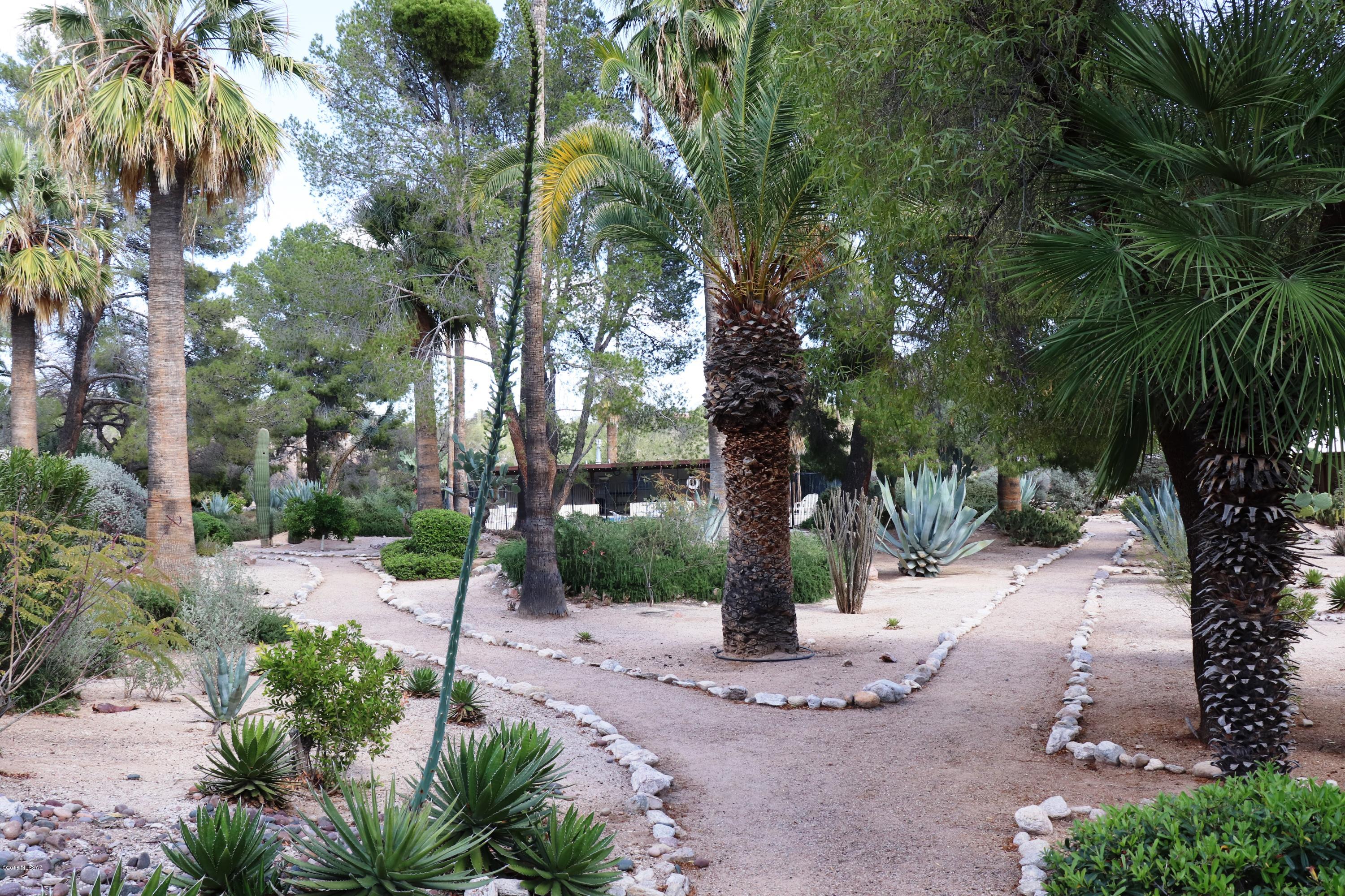 Via Entrada Townhouses - Residential Lease