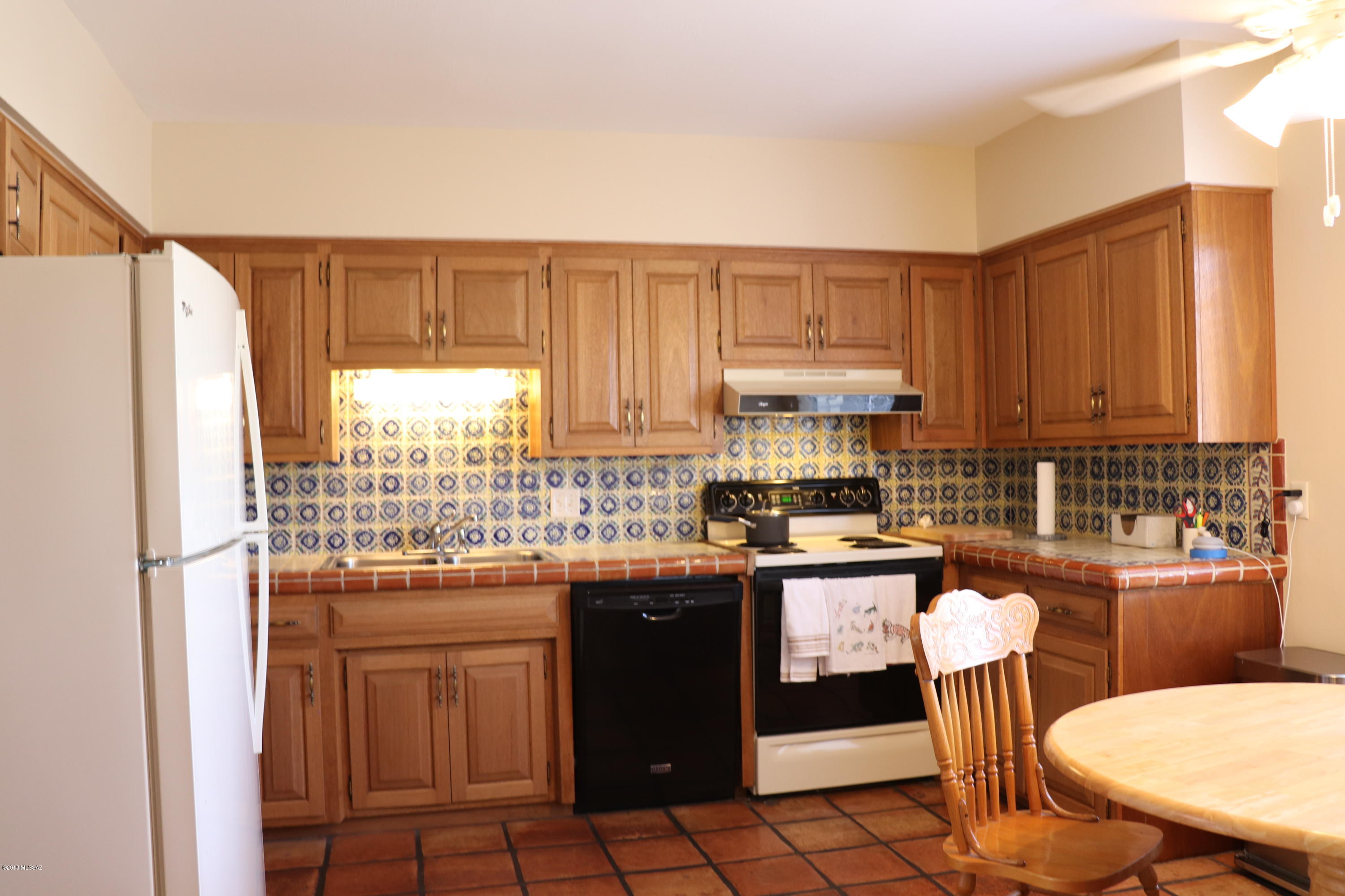 Via Entrada Townhouses - Residential Lease