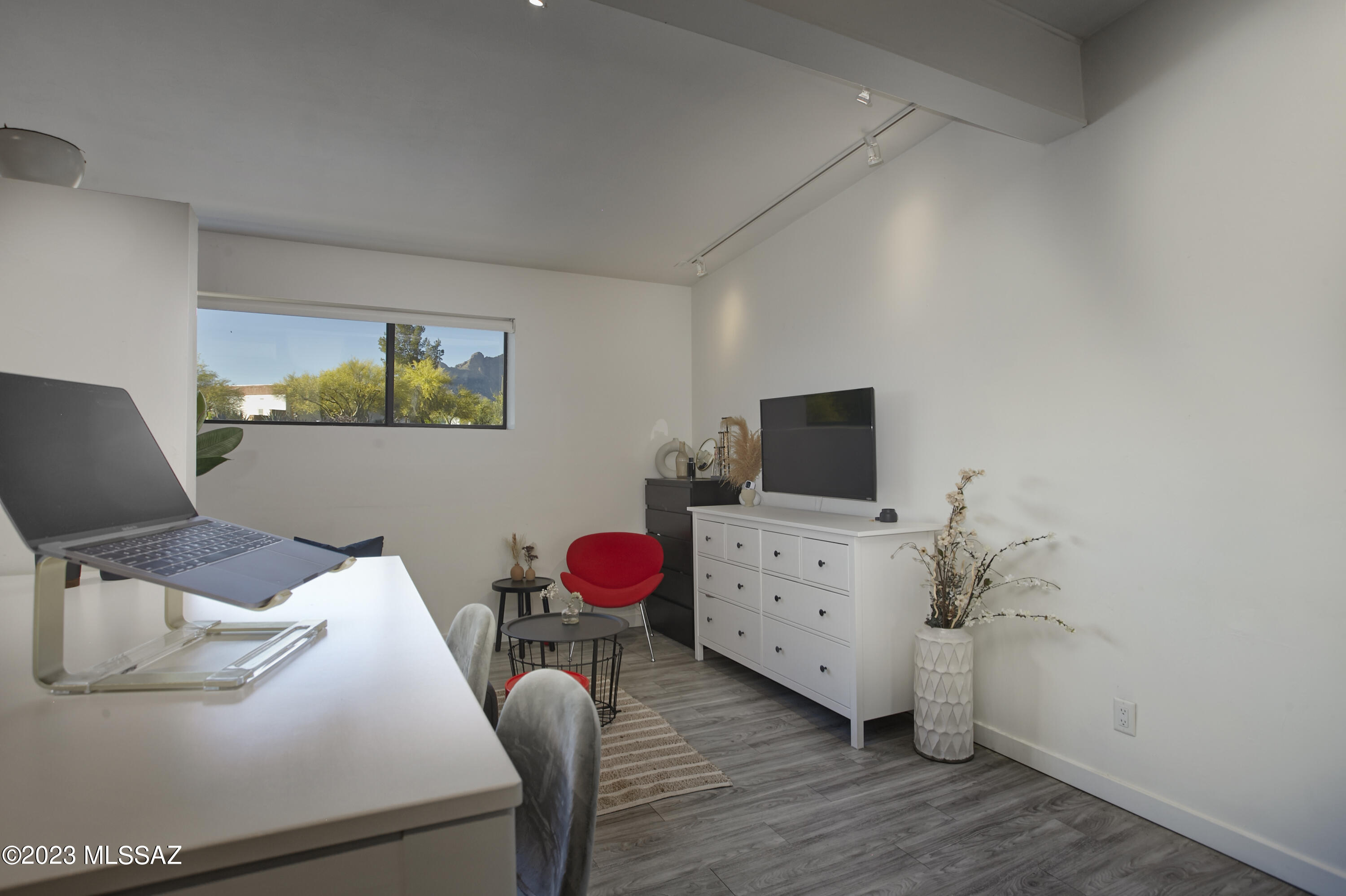 Santa Catalina Estates - Residential