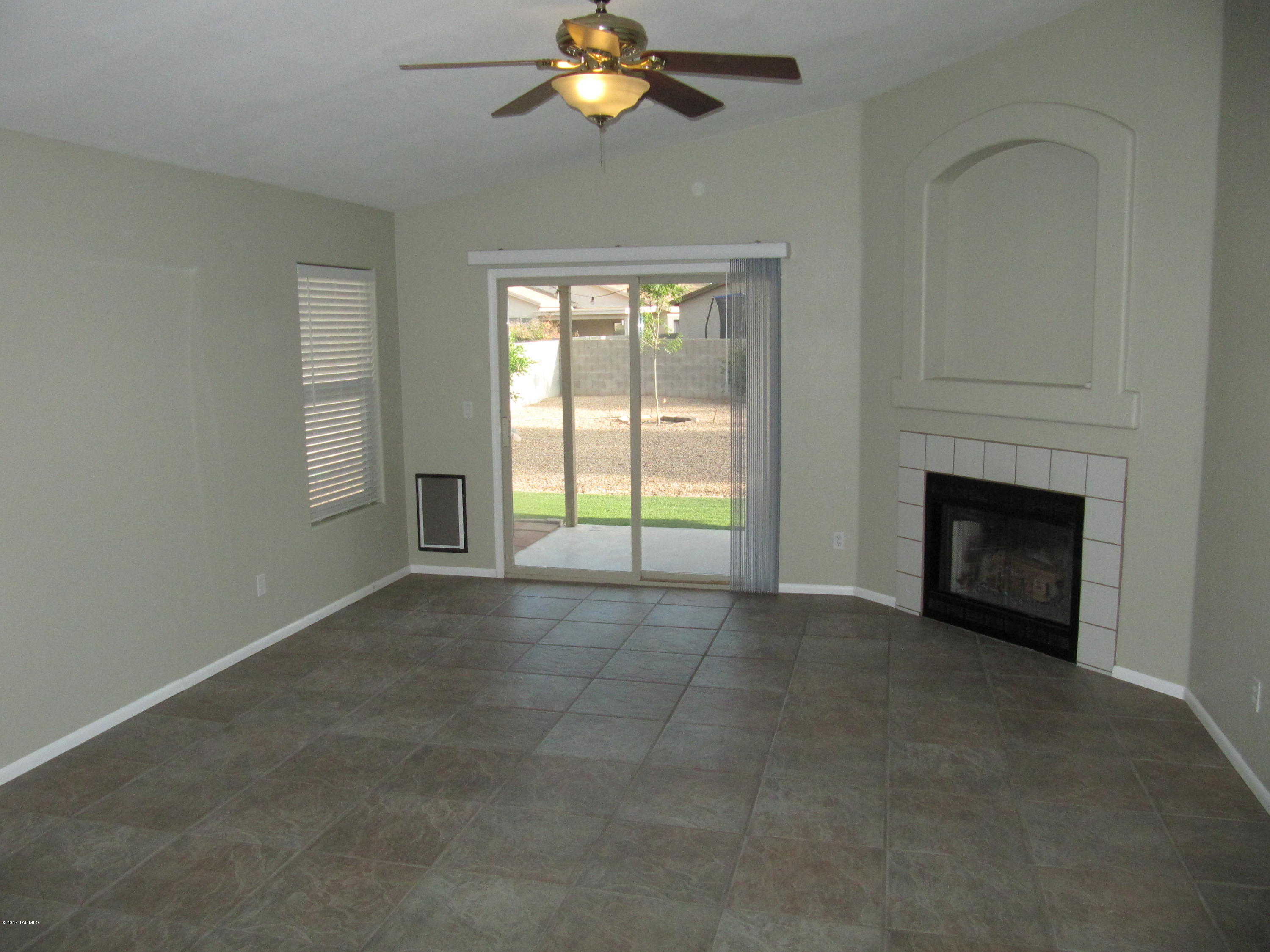 Desert Crossings at Rita Ranch (1-255) - Residential Lease