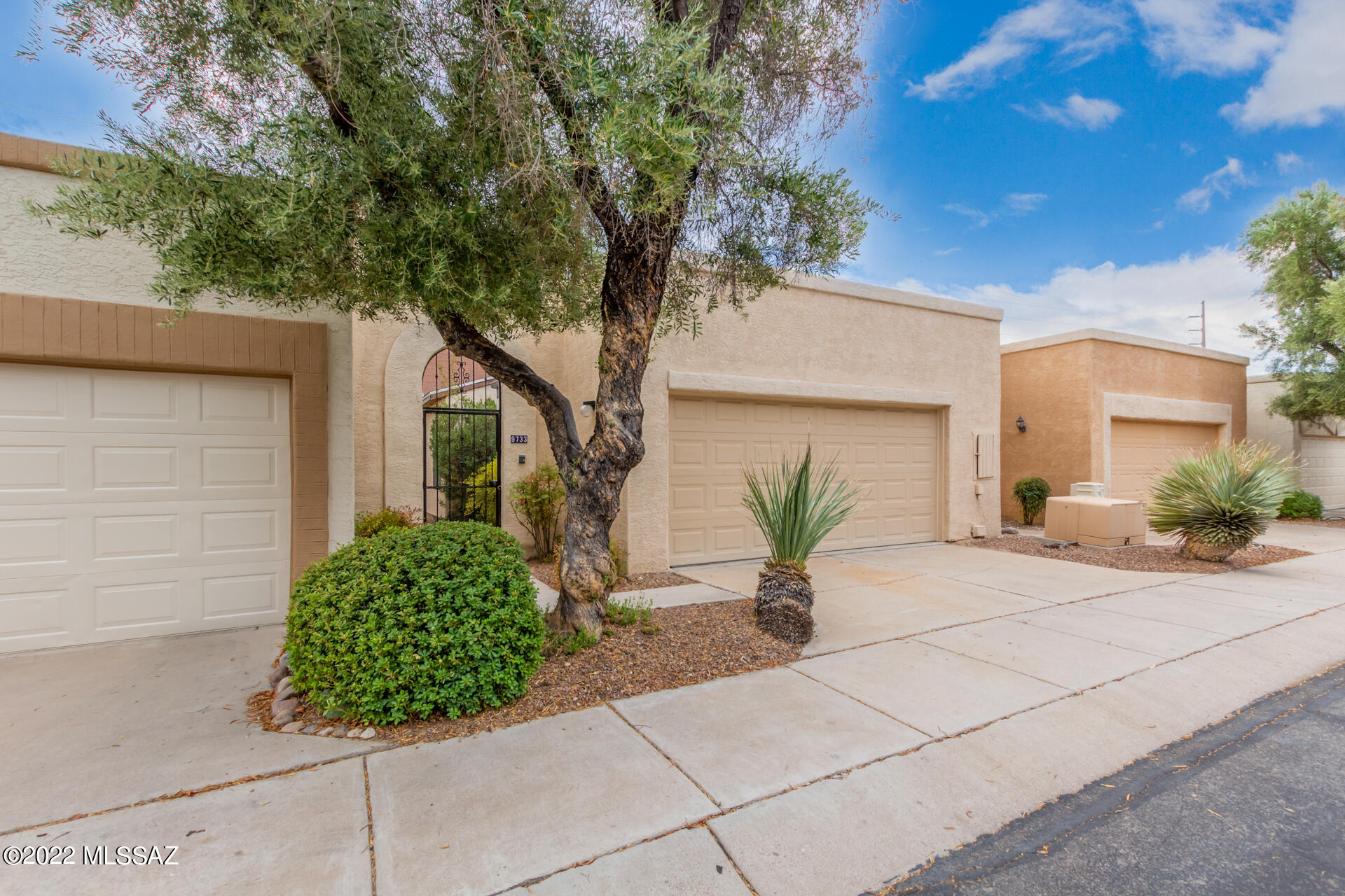 Miramonte Townhomes (1-67) - Residential