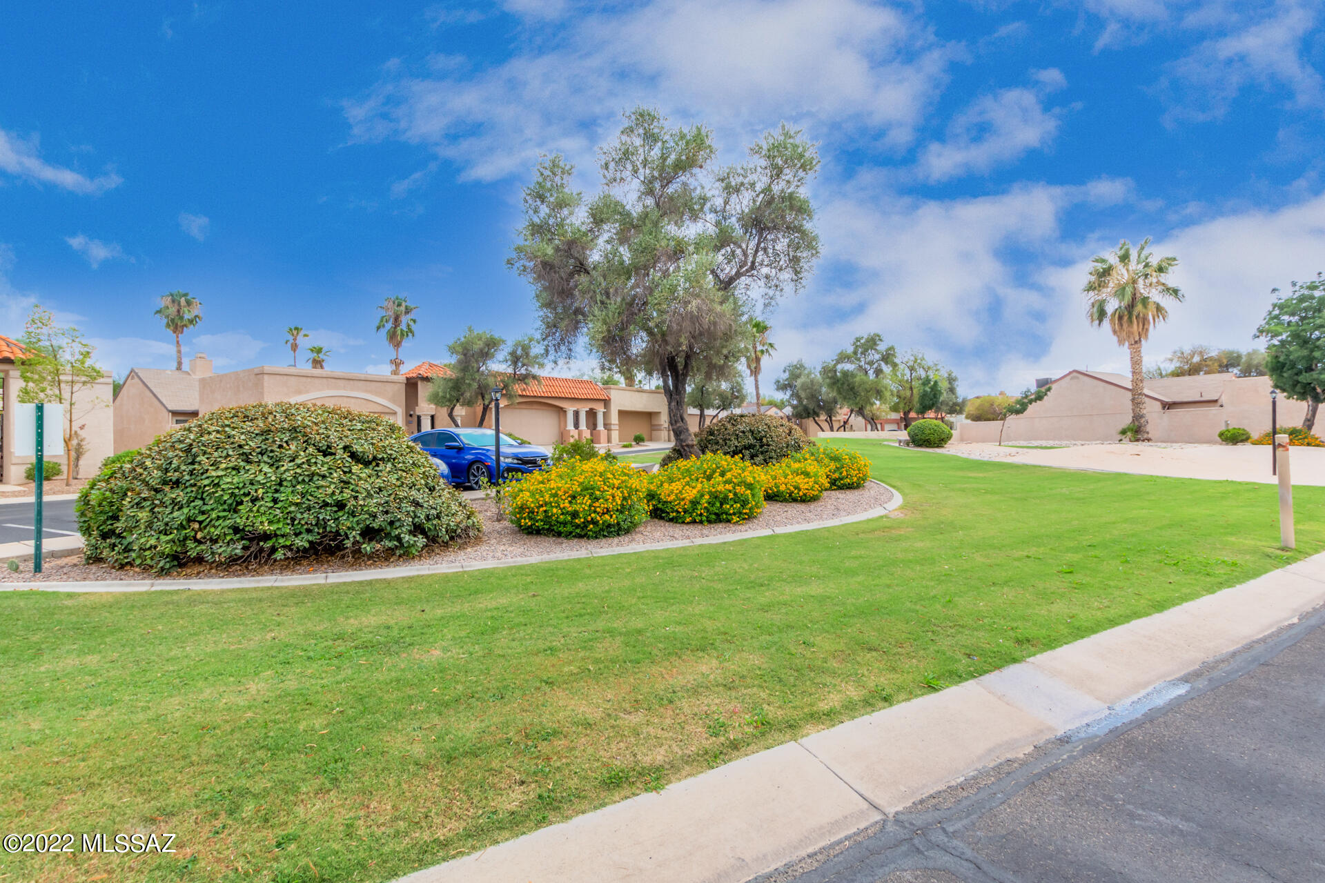 Miramonte Townhomes (1-67) - Residential
