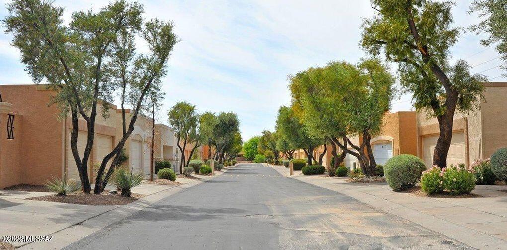Miramonte Townhomes (1-67) - Residential