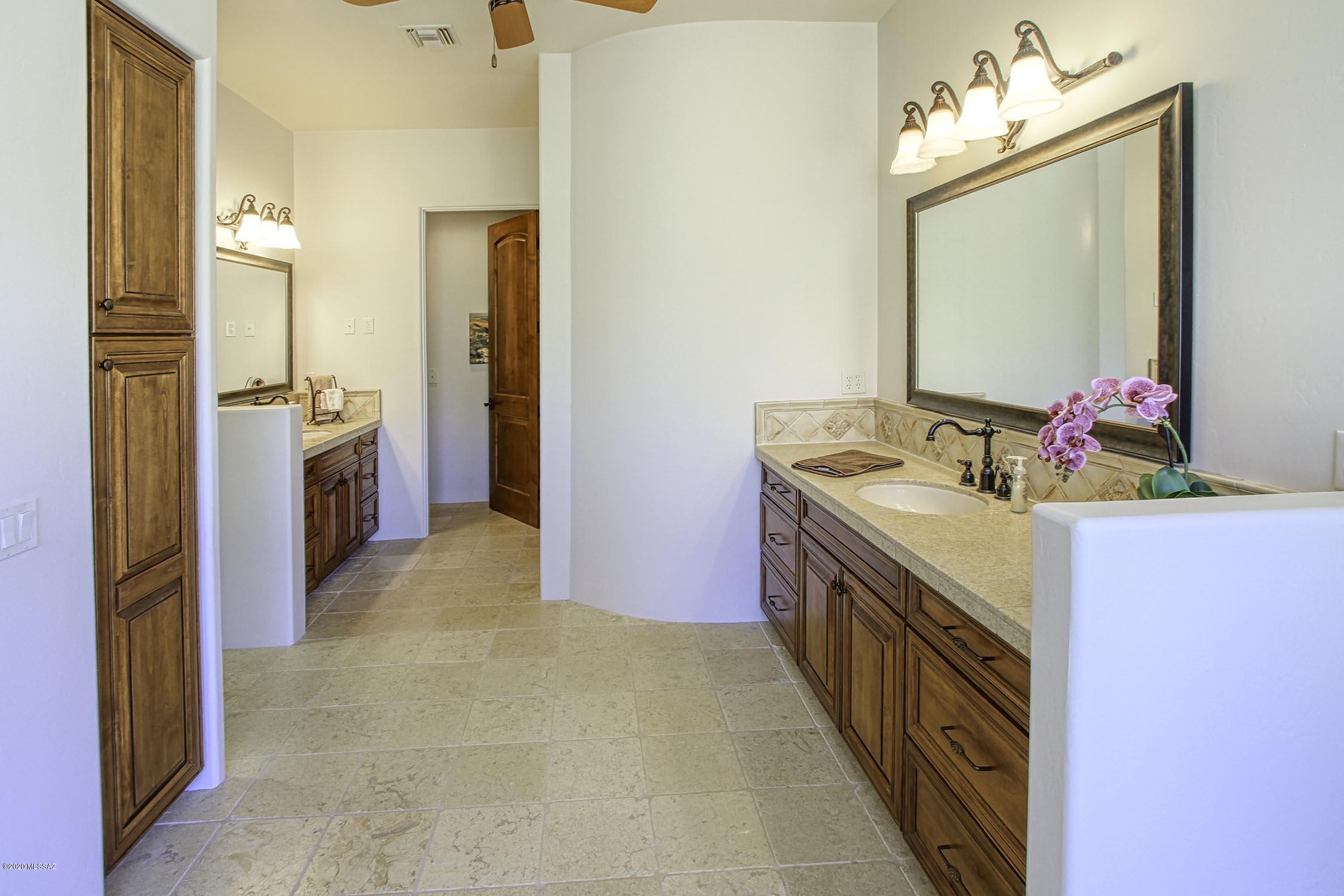 Canyon Pass III At Dove Mountain (111-181) - Residential