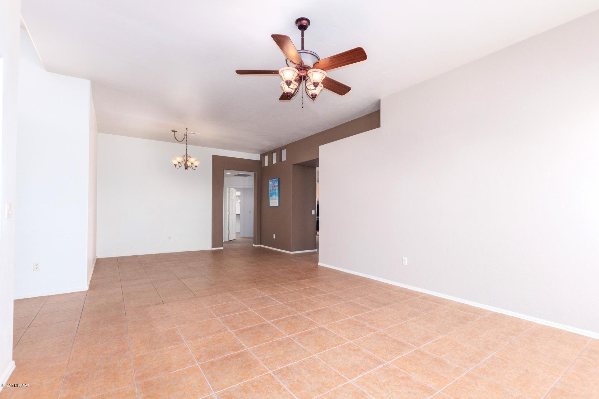 Palomino Trail (1-26) - Residential